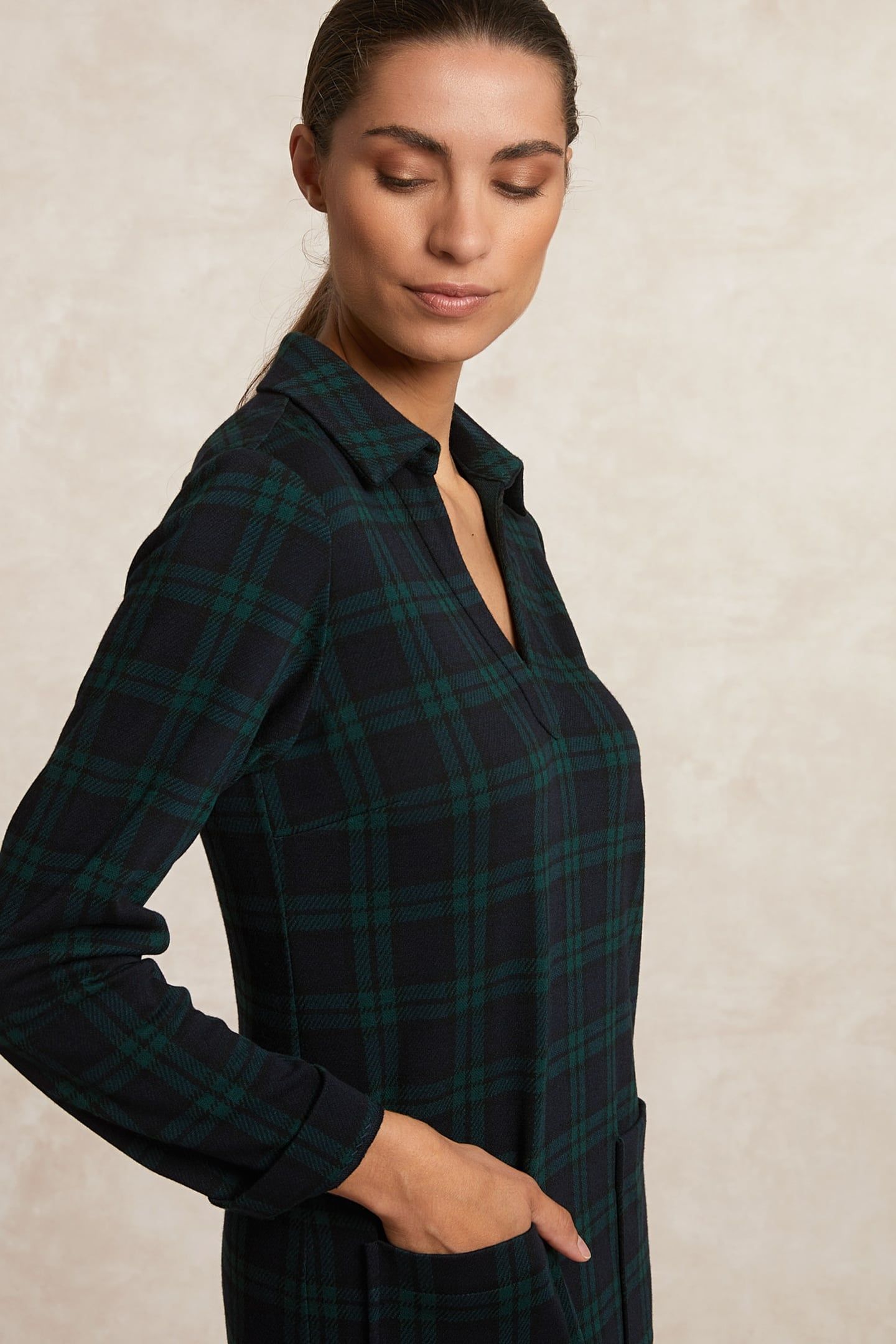 SHORT CHECKED V-NECK DRESS LONG SLEEVES KHAKI MULTI 4