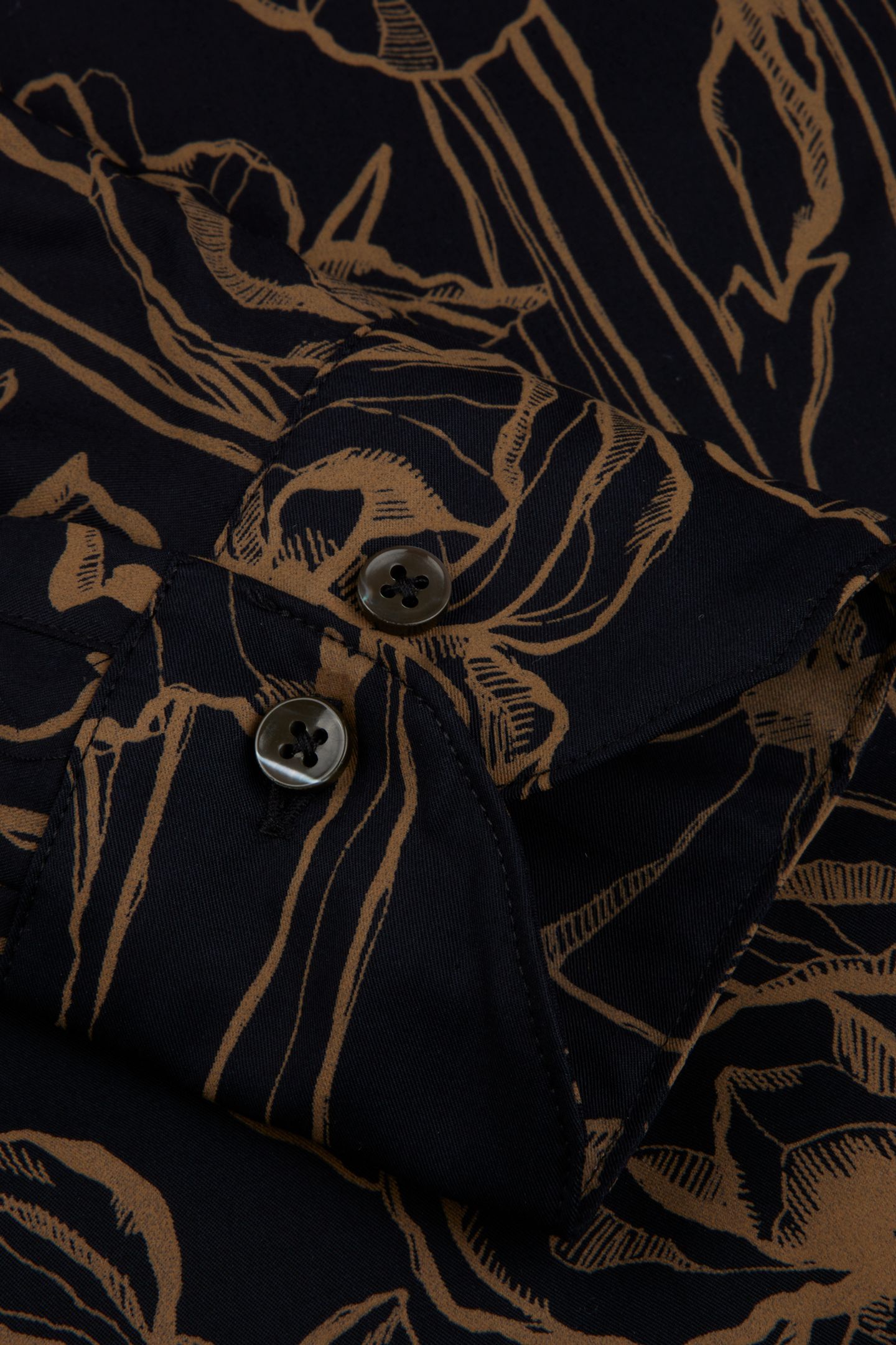 SOFIE,SHIRT BLACK PATTERN 4