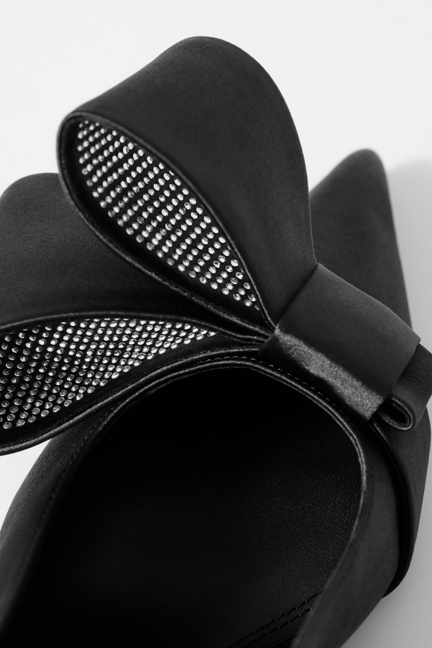 CRISTEL KITTEN HEEL BLACK 3