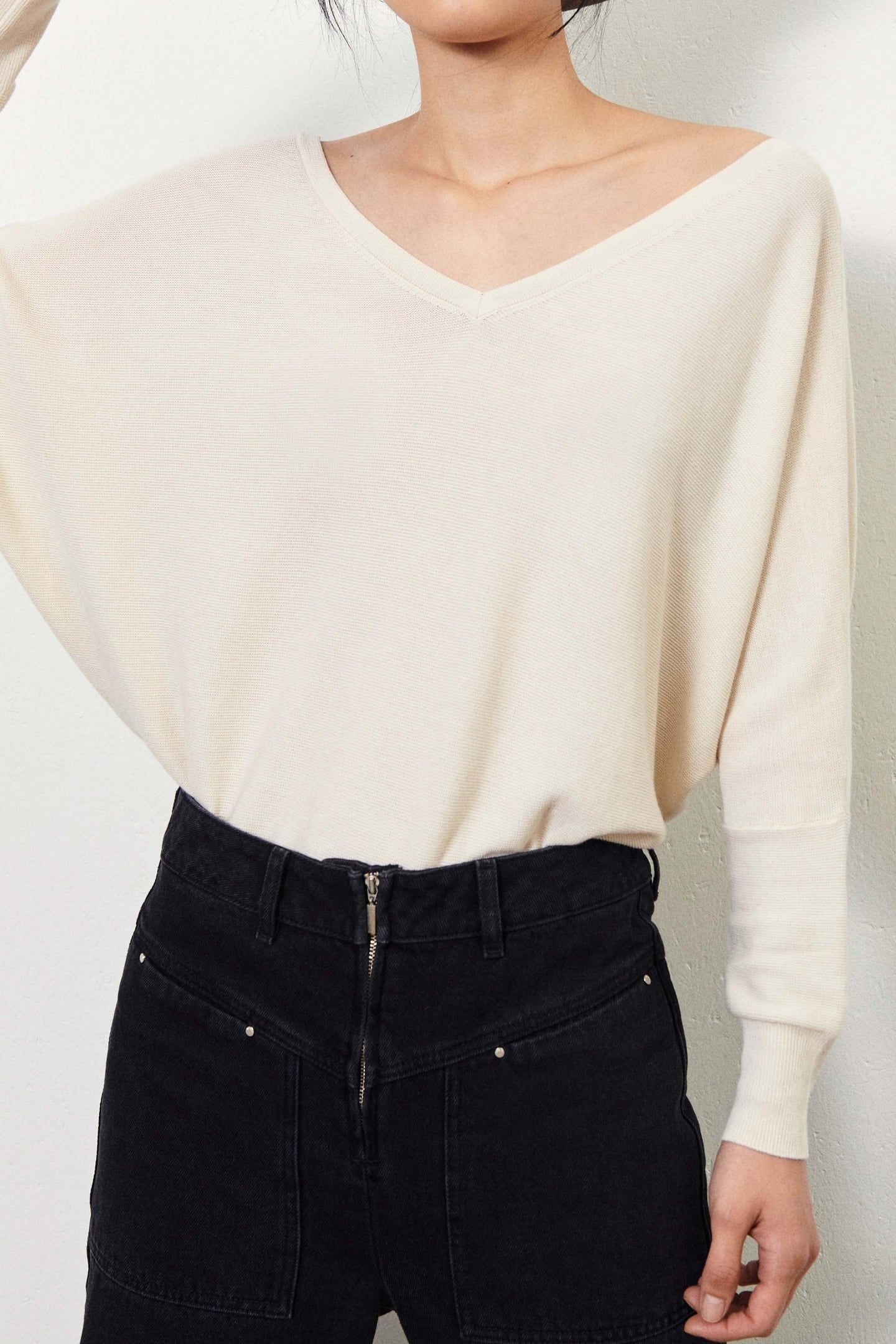 LONG SLEEVES KNIT ECRU 1