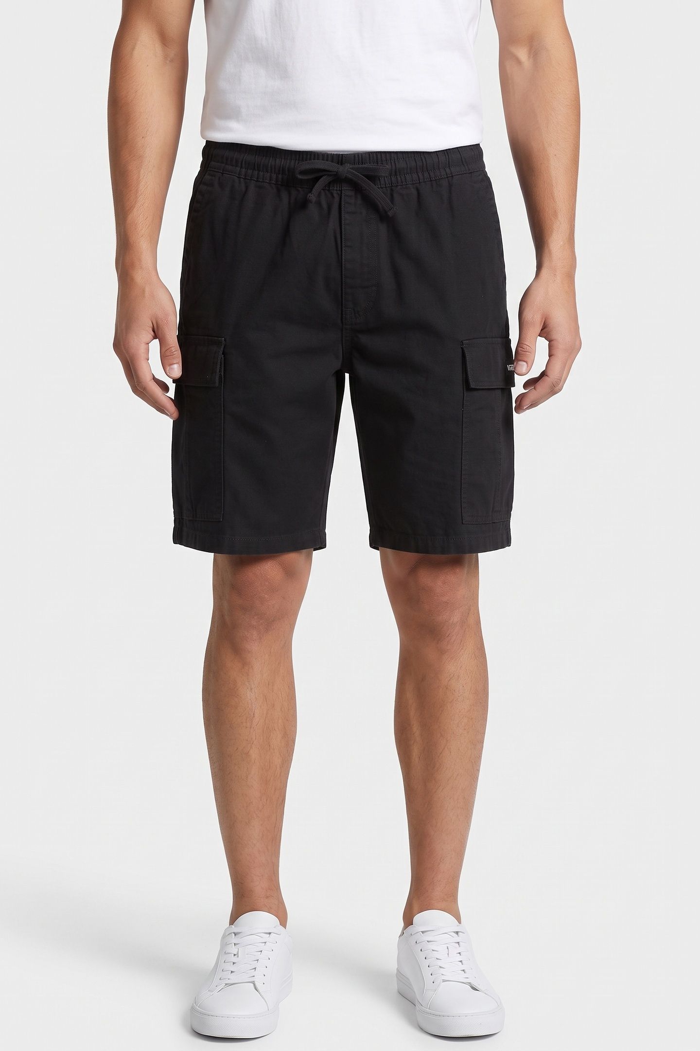 RANGE CARGO LOOSE SHORT BLACK 1