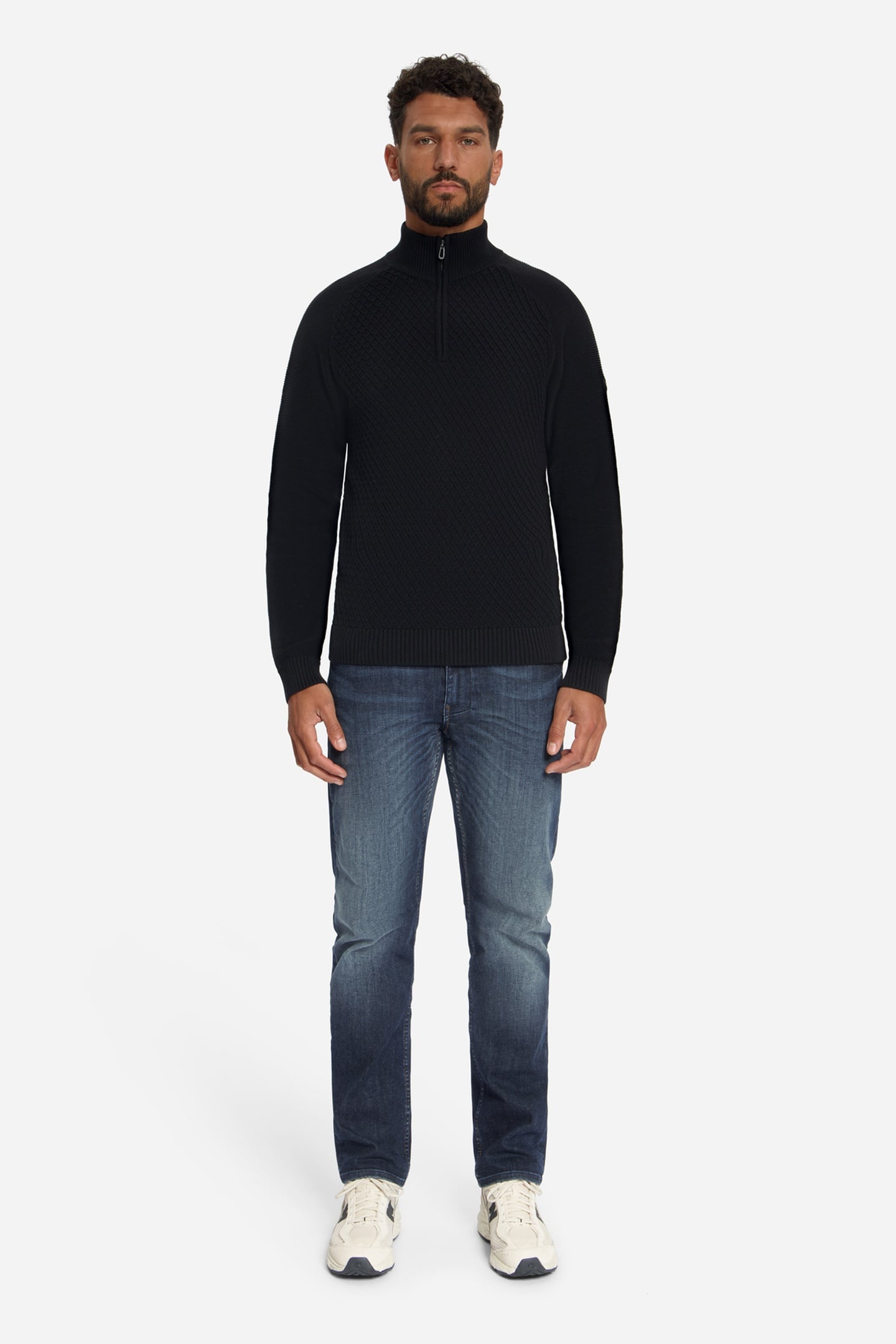 PULLOVER HALF ZIP CABLE KNIT BLACK 4