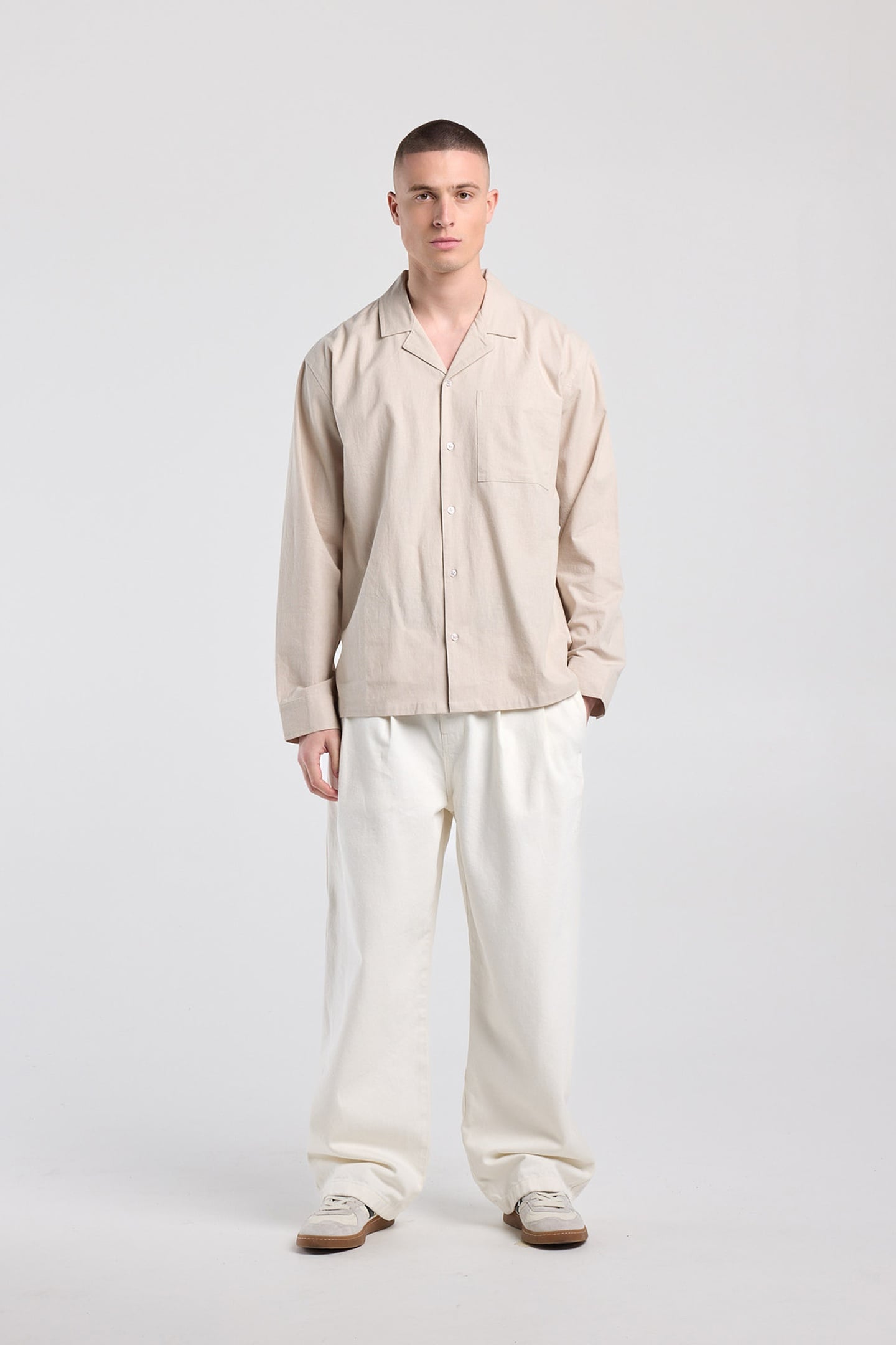 HENRY BEIGE 2