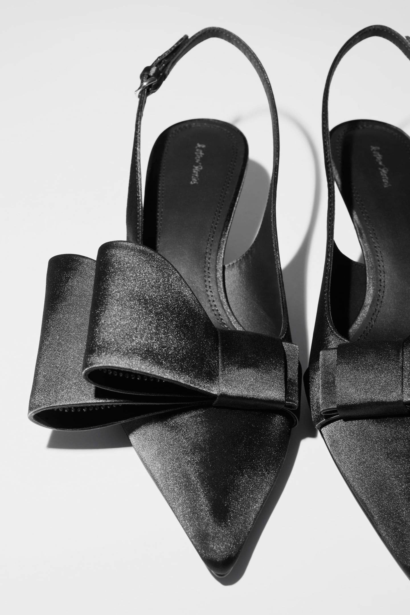CRISTEL KITTEN HEEL BLACK 4