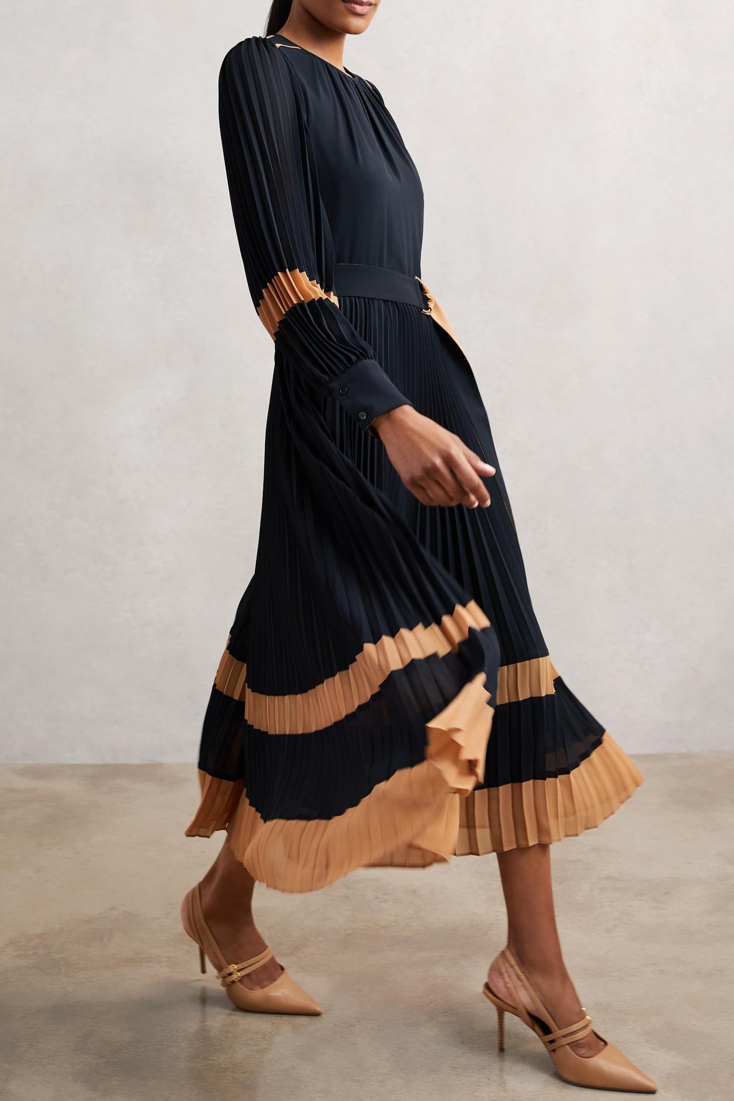 COLOUR BLOCK PLEATED DRESS NAVY/CAMEL 3