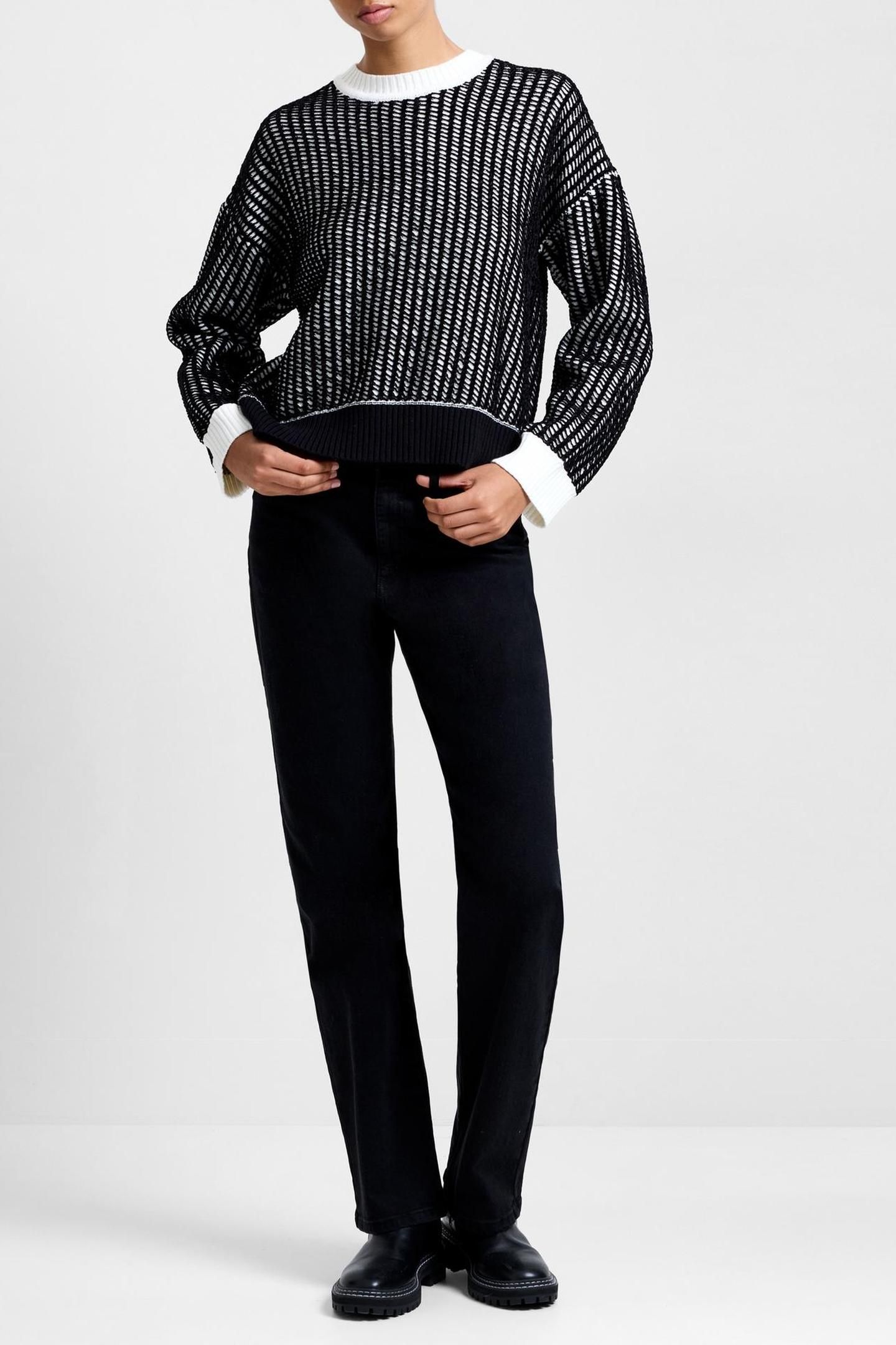 JULLIE LS CREW NECK JUMPER BLACKOUT WINTER WHIT 2