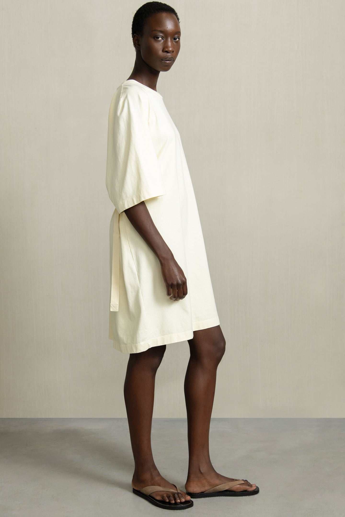 VESTA LIGHT YELLOW 3