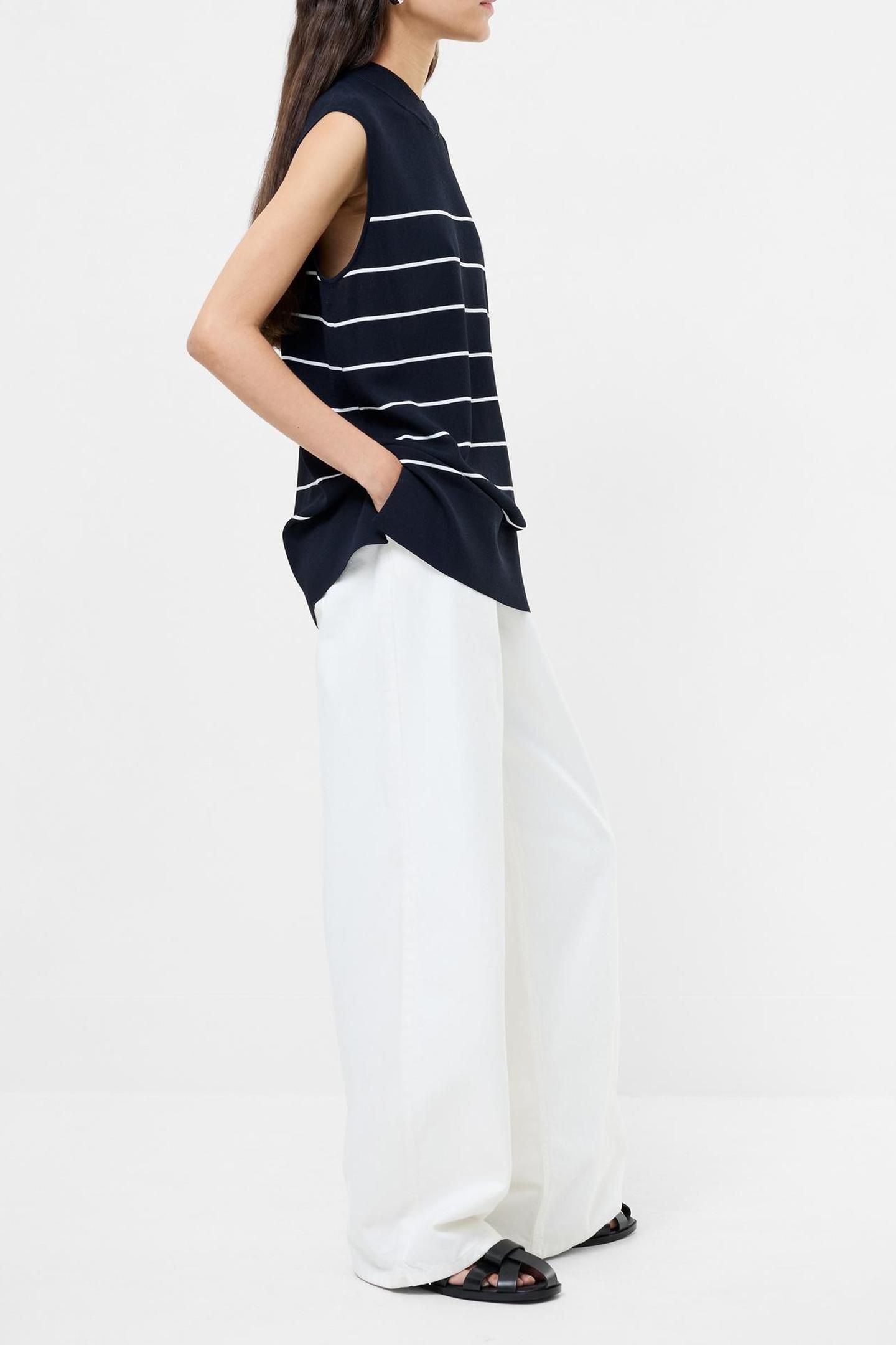 OTTIE STRIPED VEST NAVY WHITE 3