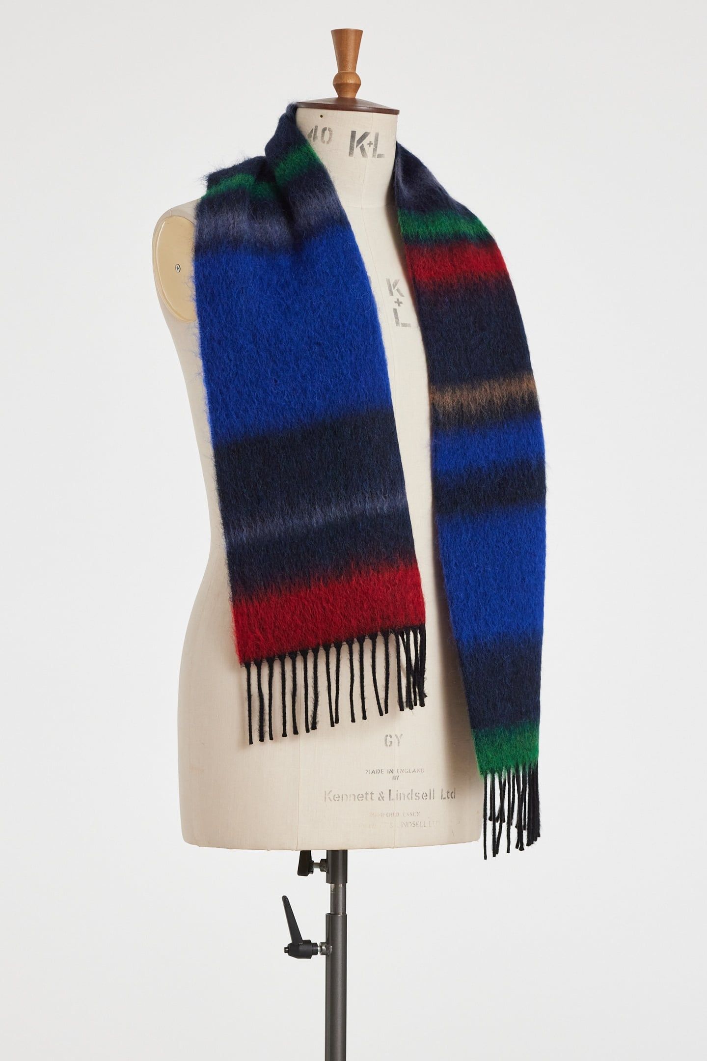 MEN SCARF ANTO FUZY STRP NAVY 3