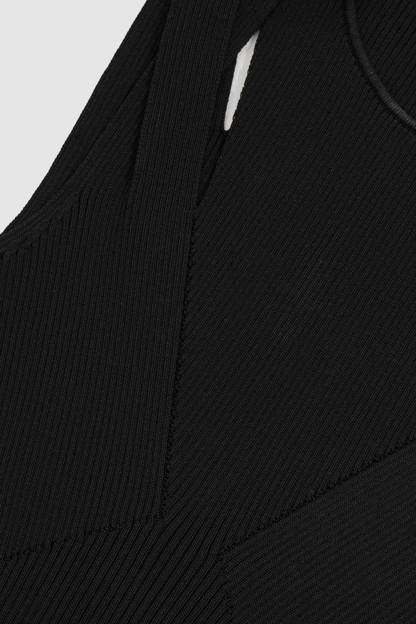 CUT OUT VEST BLACK 5