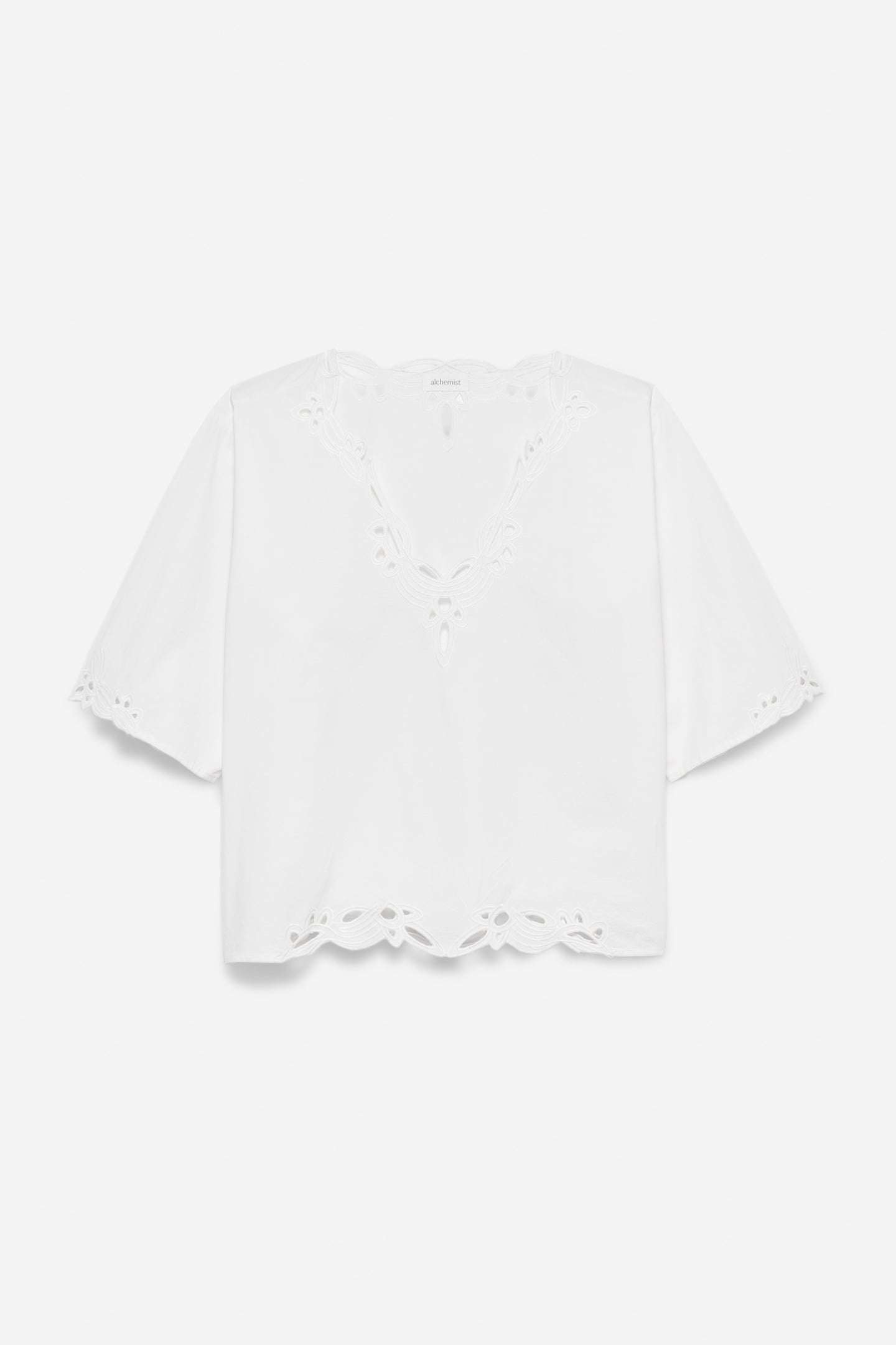 TOP AILA VERY WHITE 4
