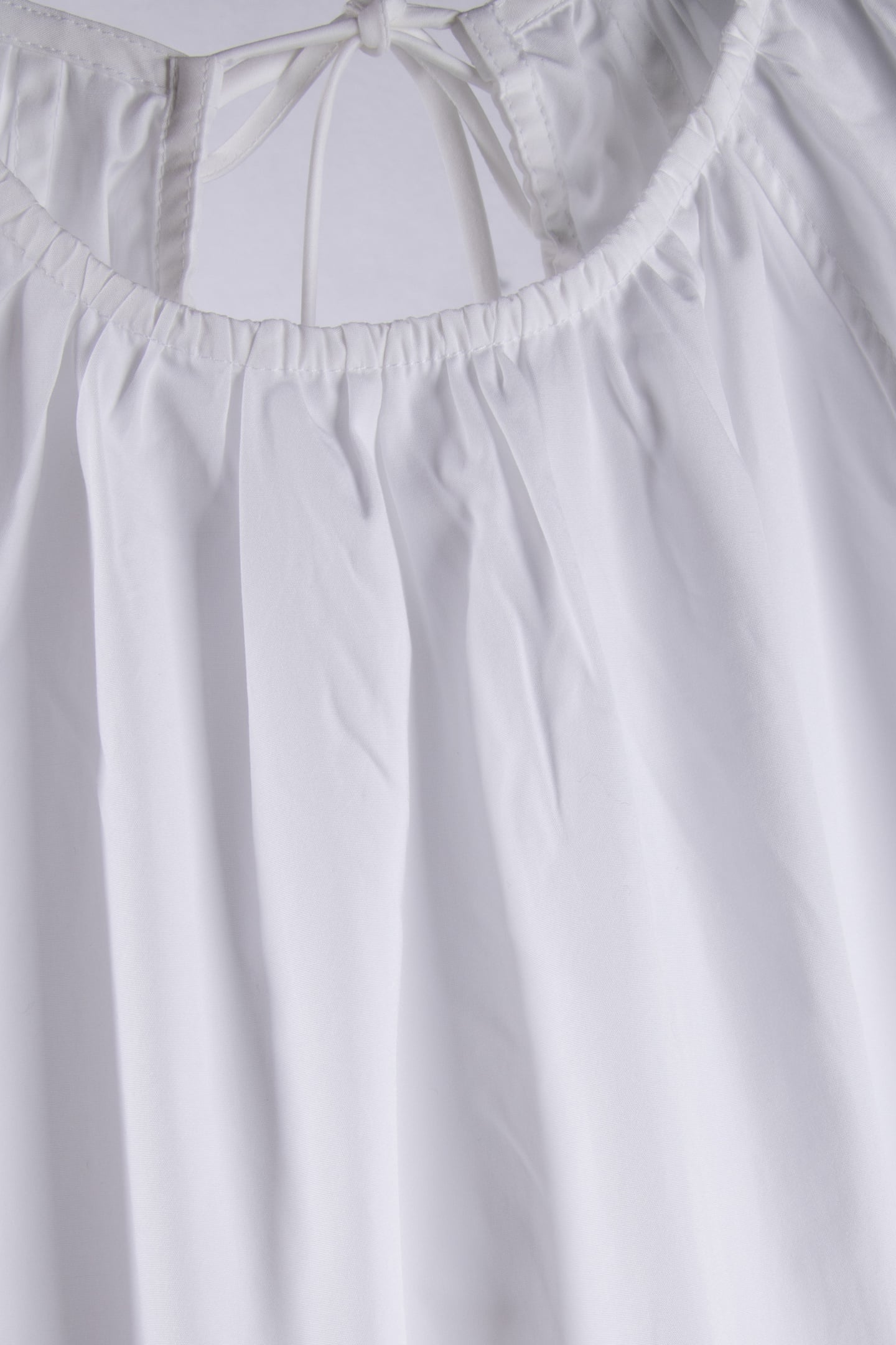 ICEBERG TOP WHITE 4