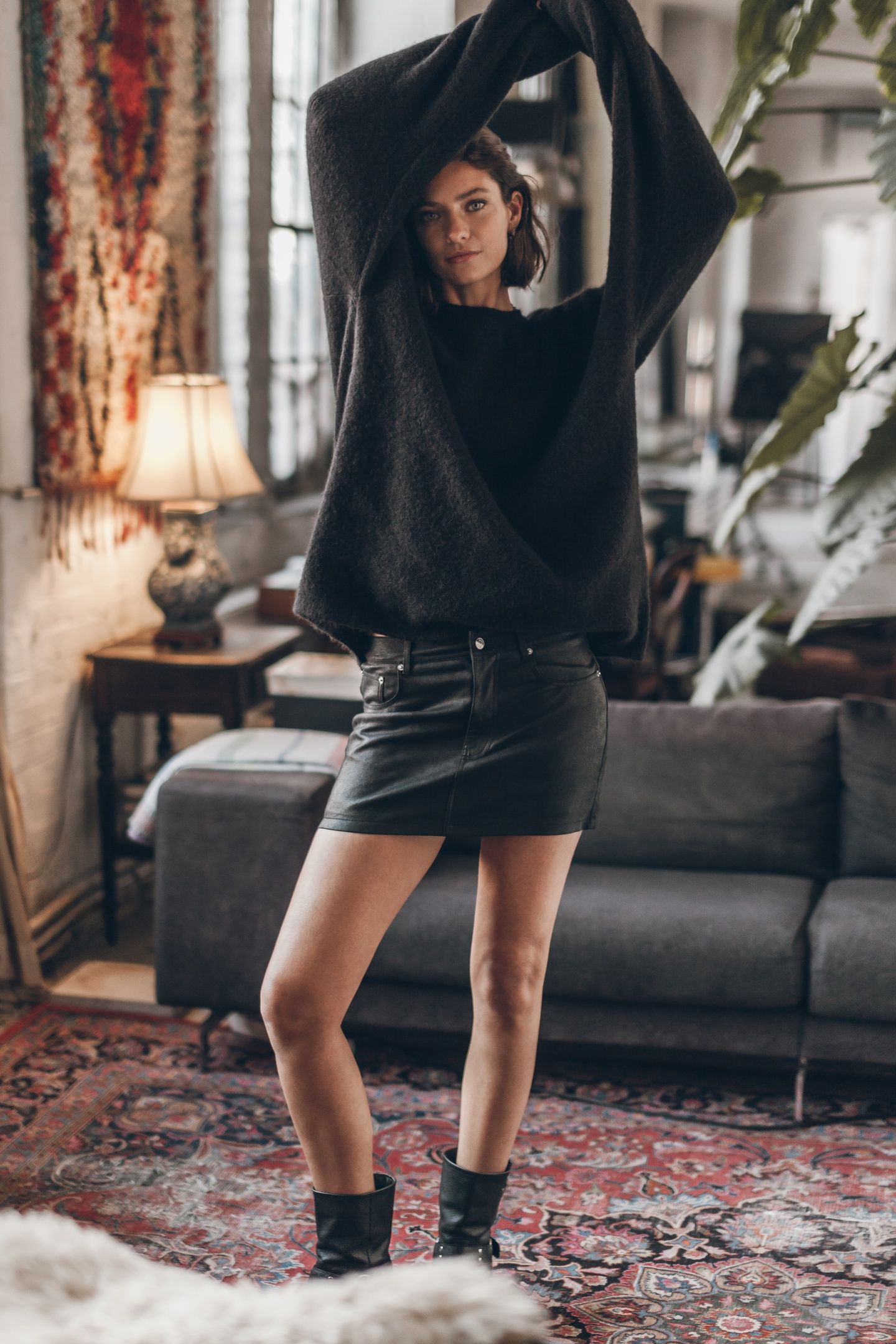 THE BLACK OVERSIZED KNITTED SWEATER BLACK 2