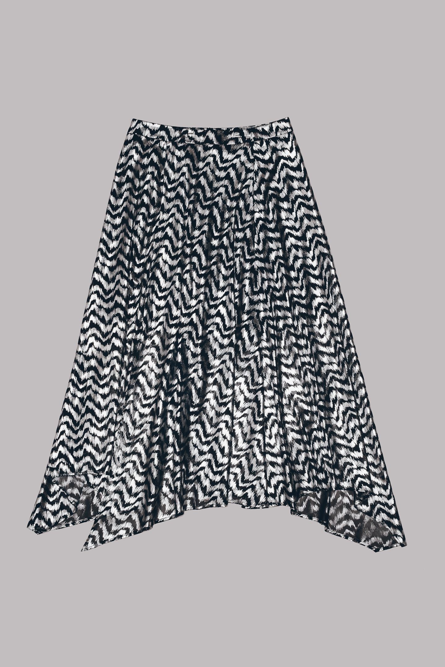 THE METALLIC CHILL SKIRT BLACK 3