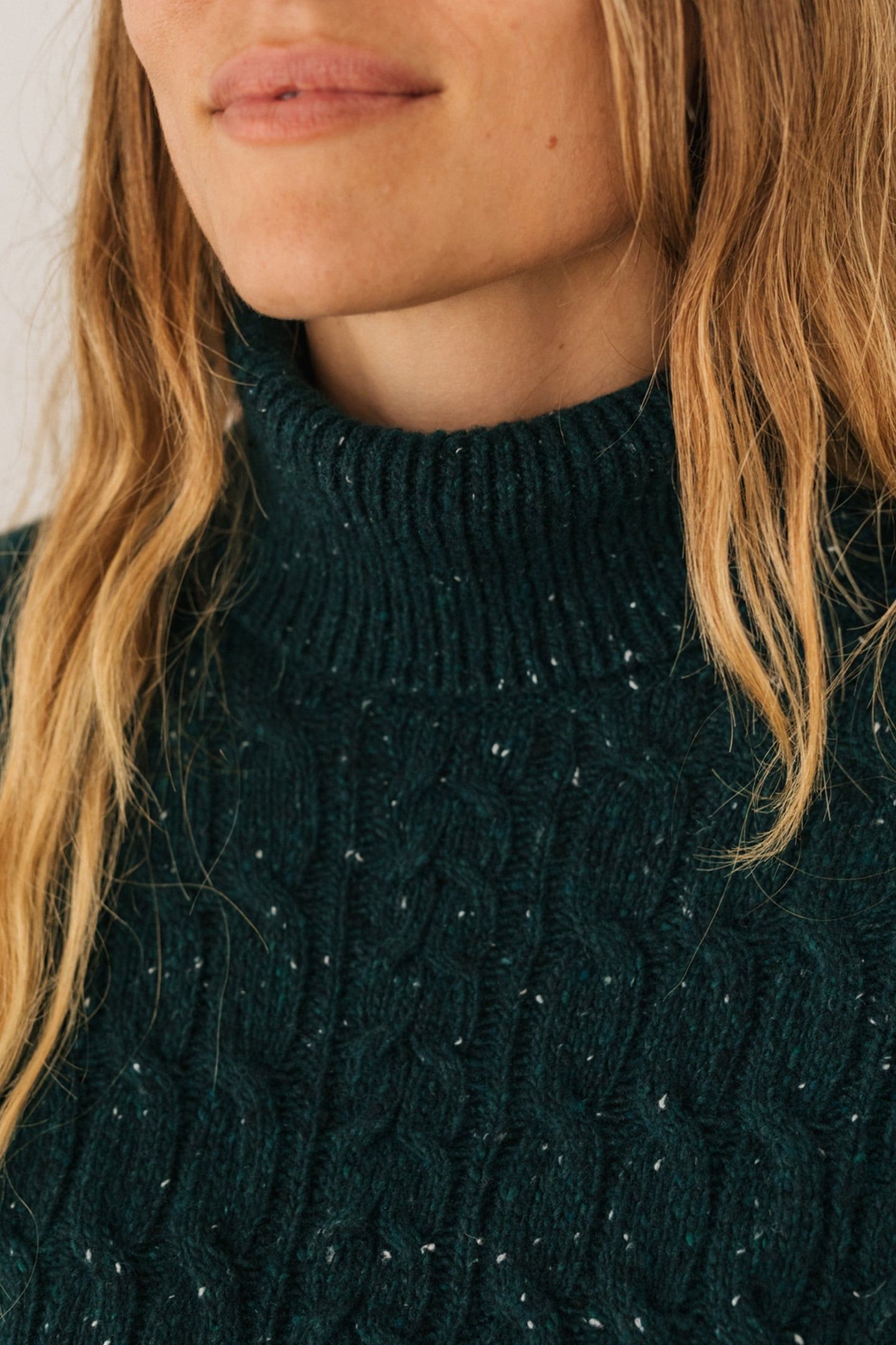 TAHANEA KNIT DARK GREEN NEPS 6
