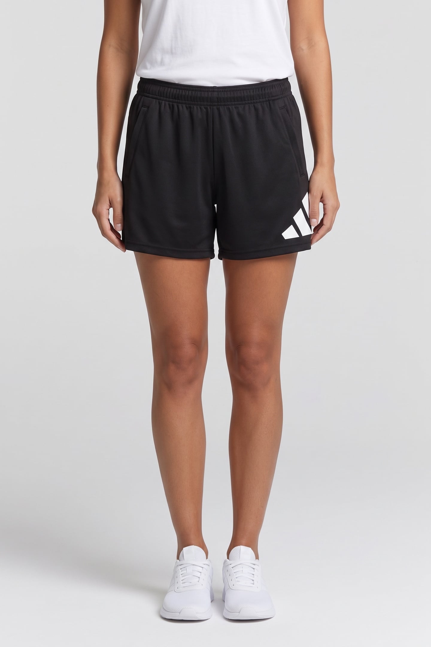 UNISEX PERFORMANCE TRAIN ESSENTIALS LOGO TRAINING SHORTS BLA 1