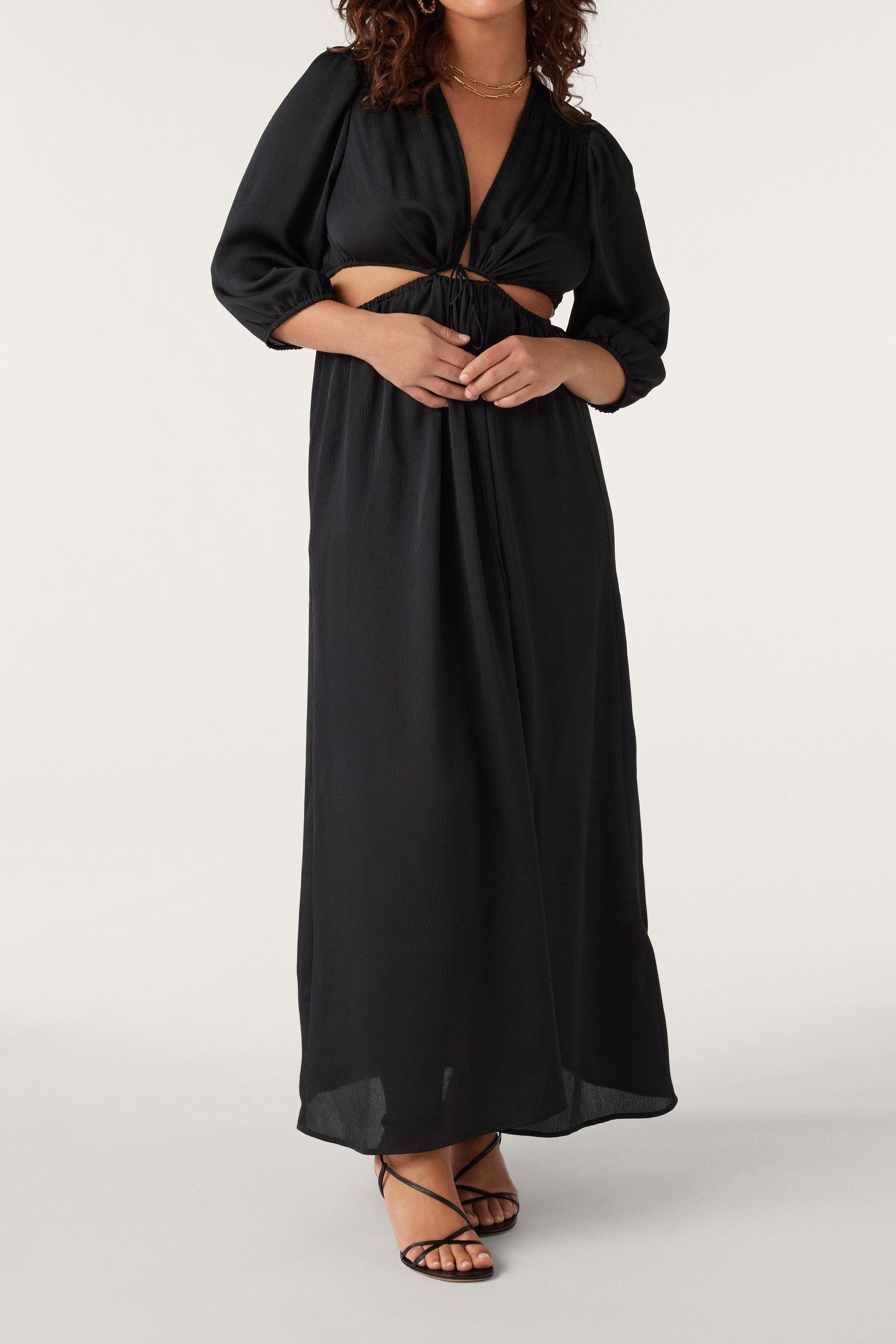 MID-LENGTH DRESS BLACK 1