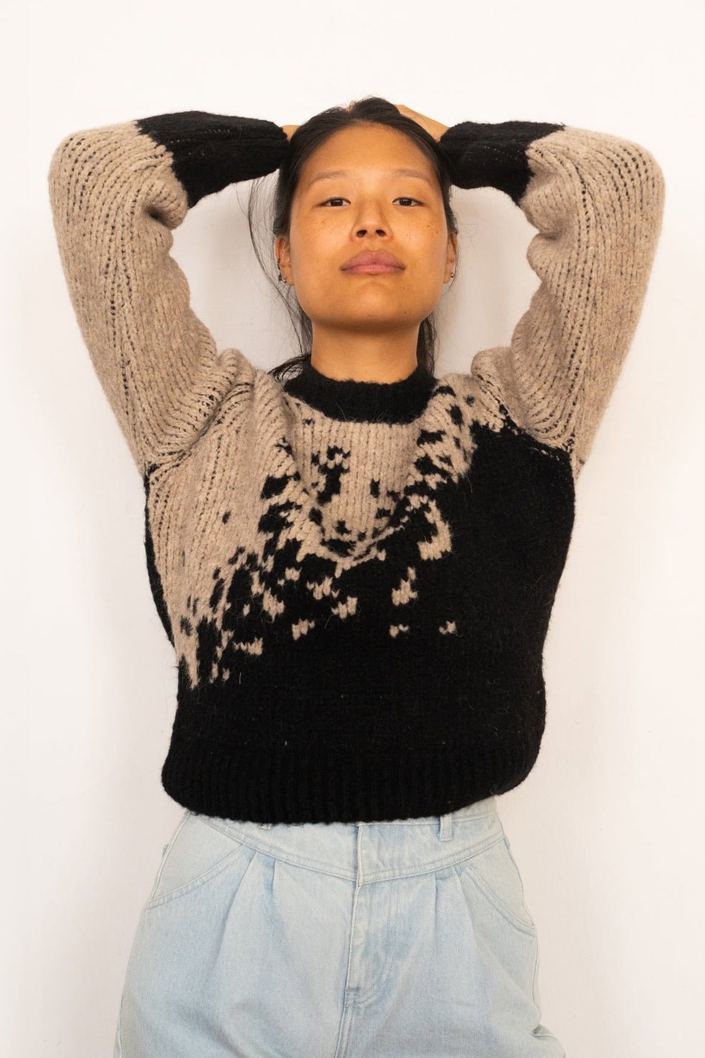 KYTHIRA KNIT BEIGE & BLACK 1