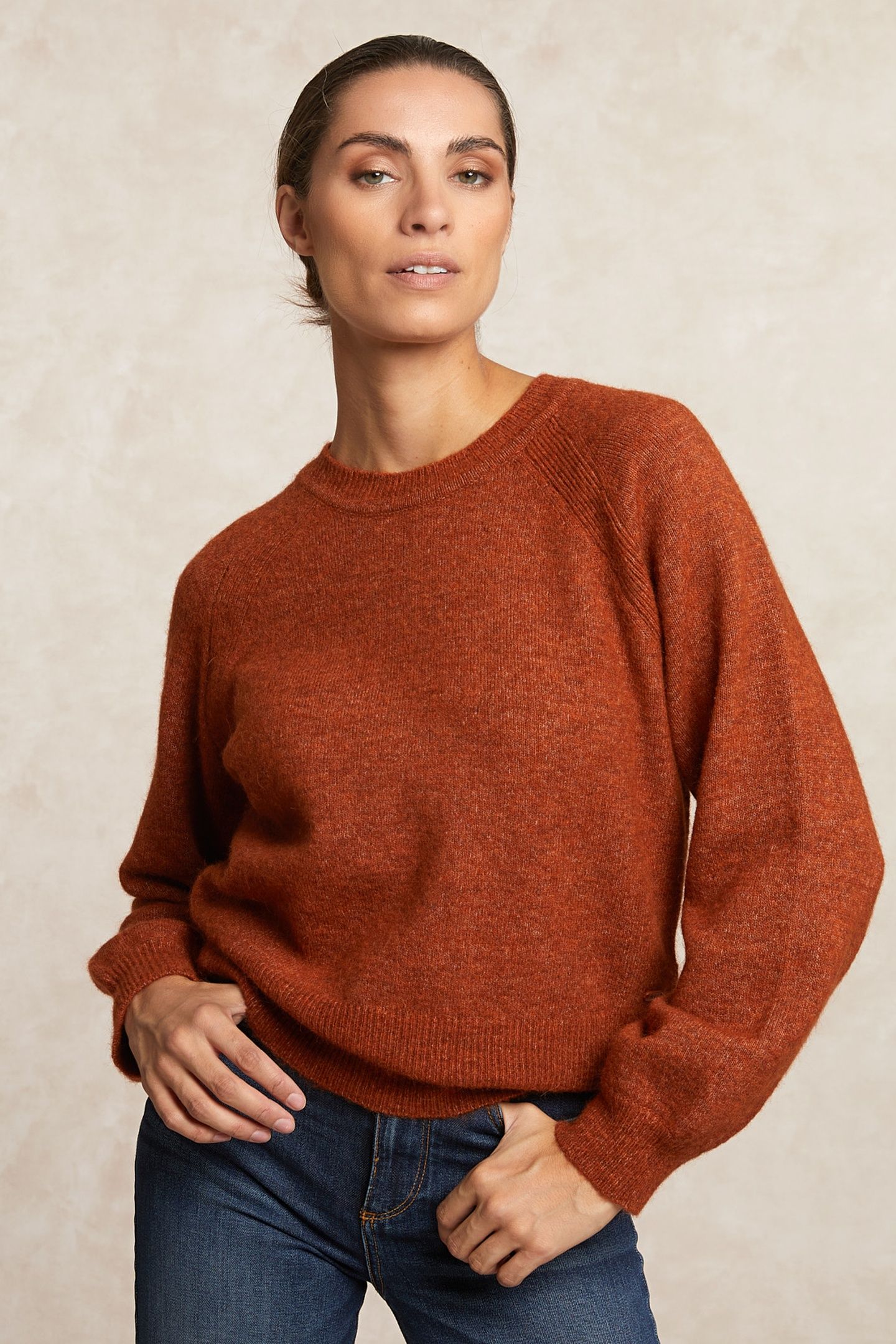 UNI CREW NECK SWEATER ORANGE 3