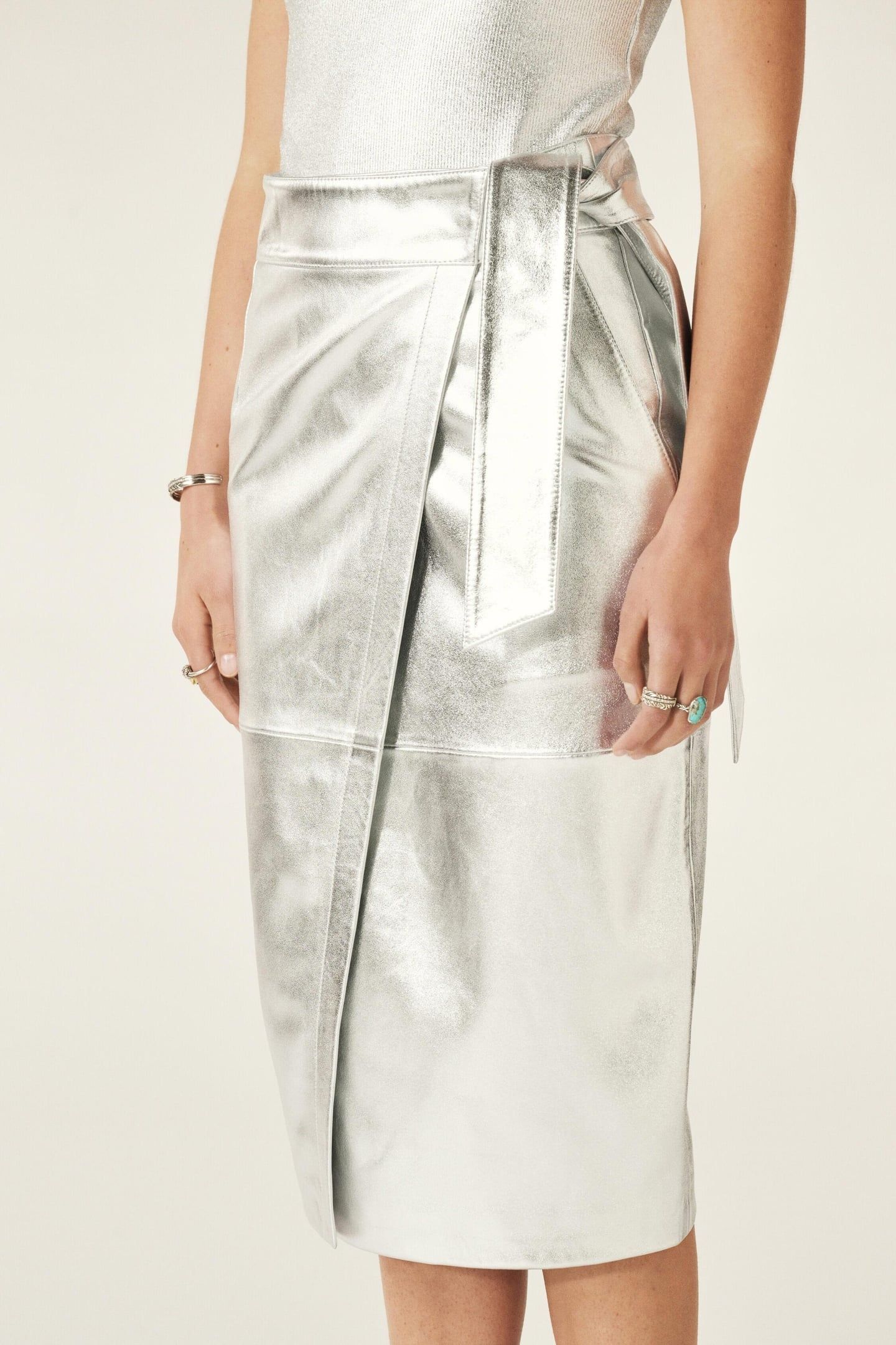MID-LENGTH SKIRT SILVER 4