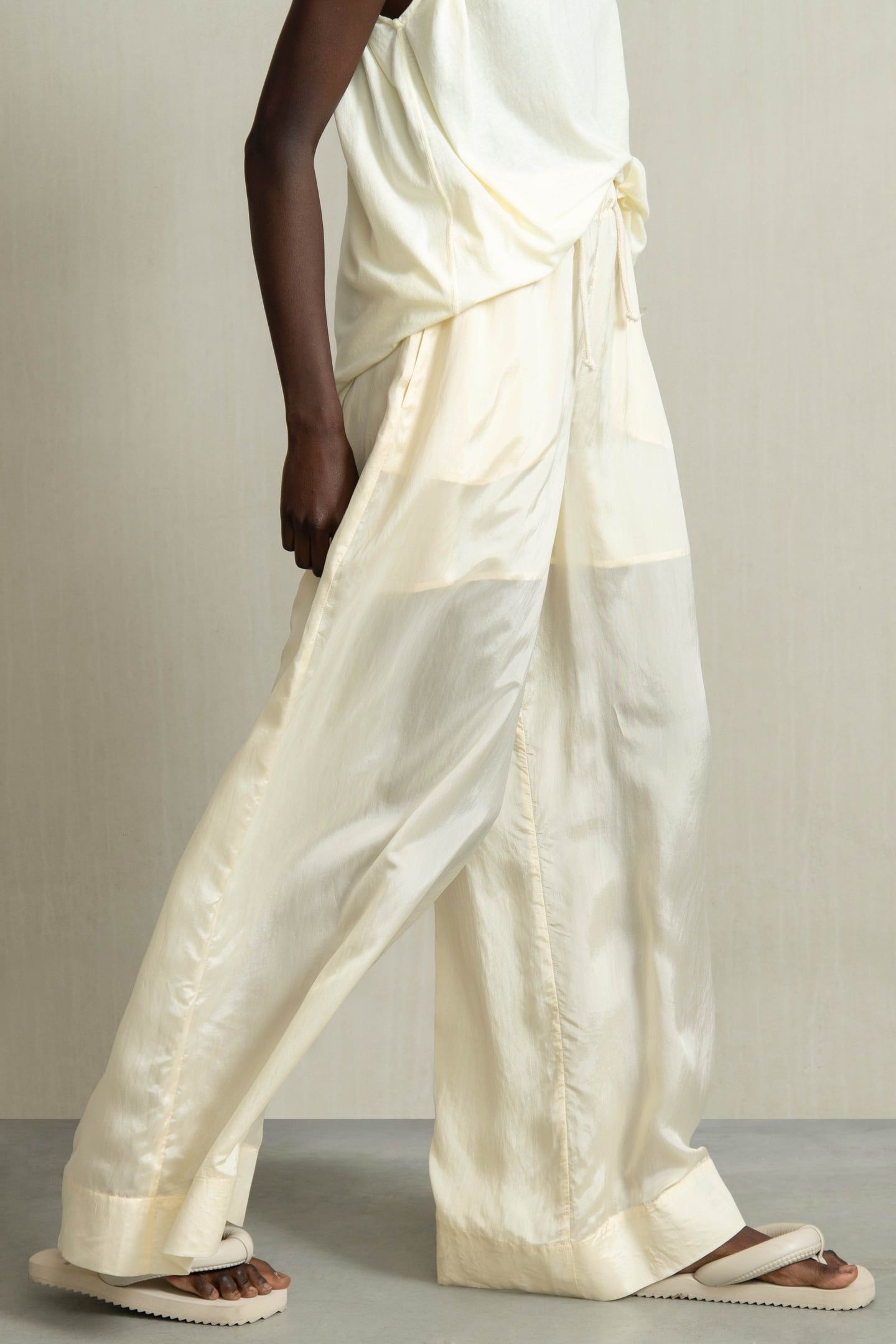 BONIE LIGHT YELLOW 4