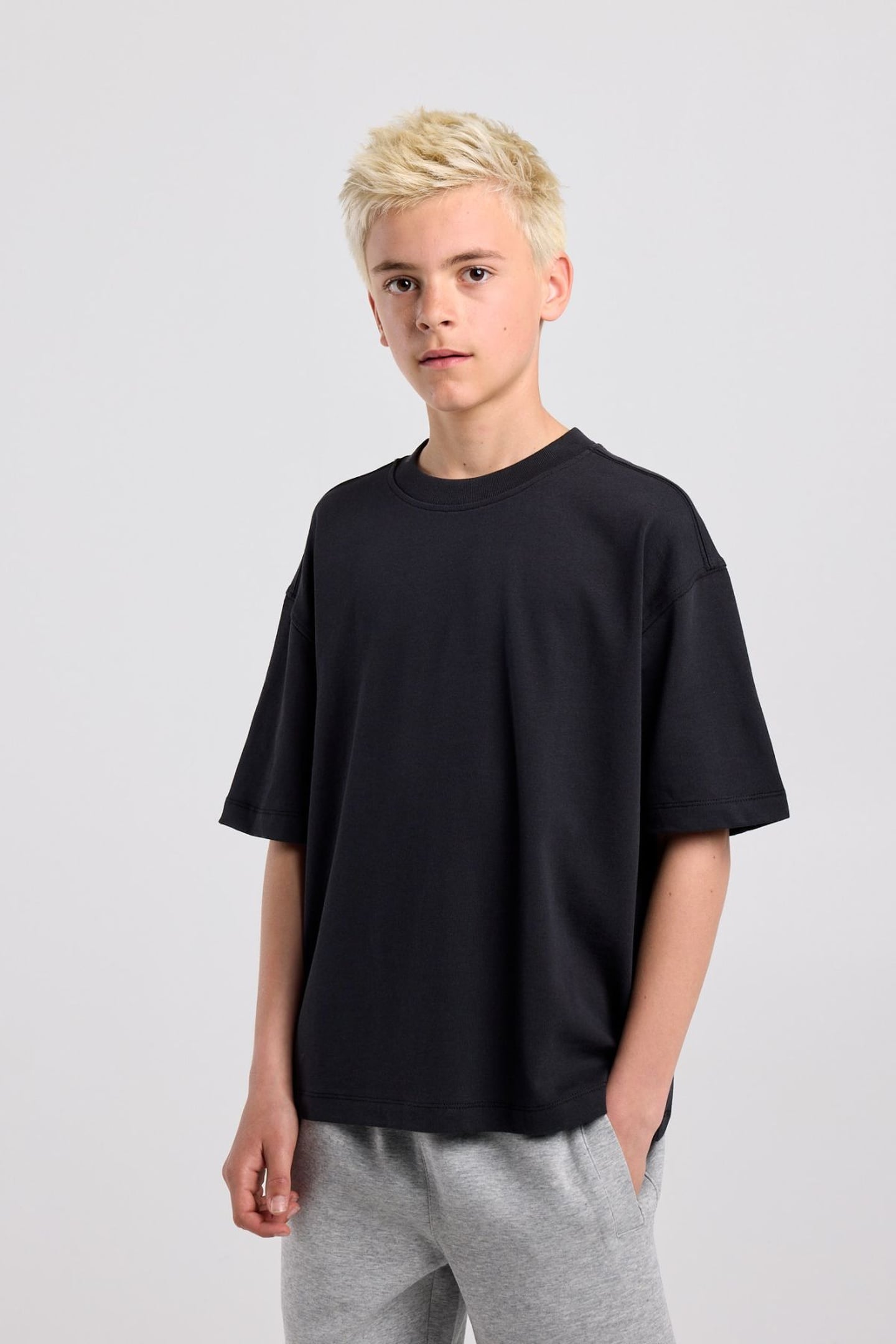 EDDIE JR WASHED BLACK 1