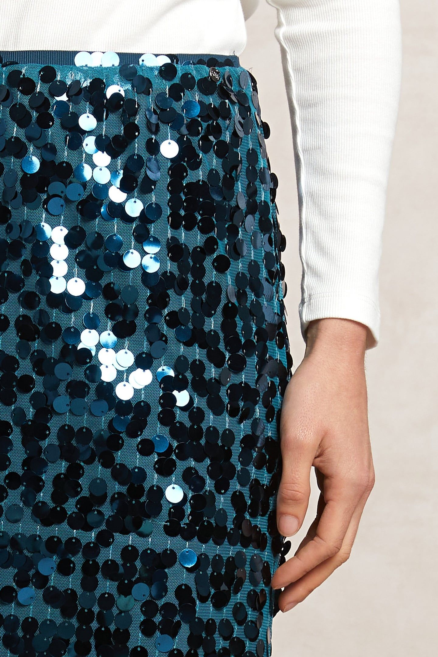 STRAIGHT SEQUIN MIDI SKIRT GREEN 4