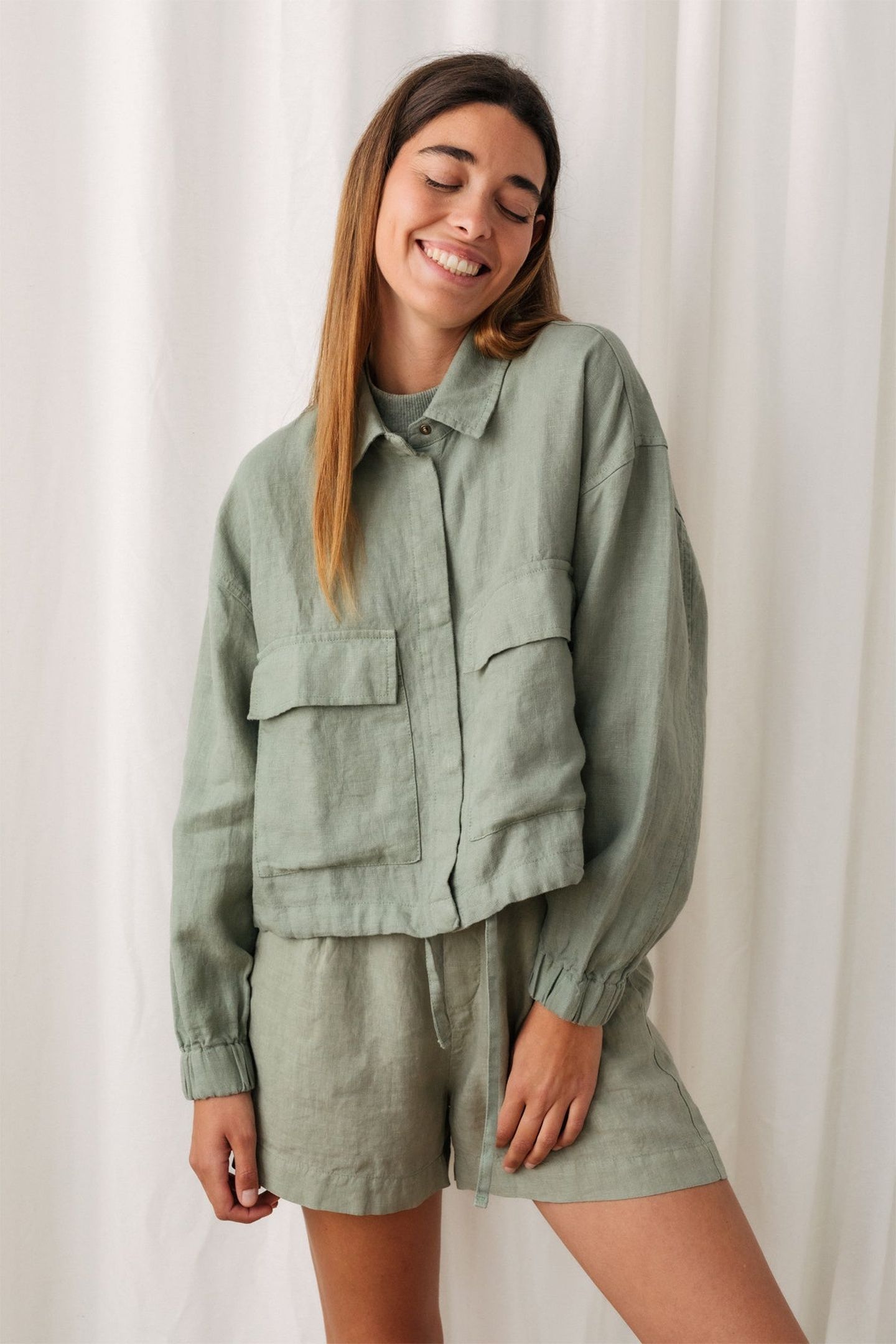 HIENGABAT JACKET DESERT SAGE GREEN 2