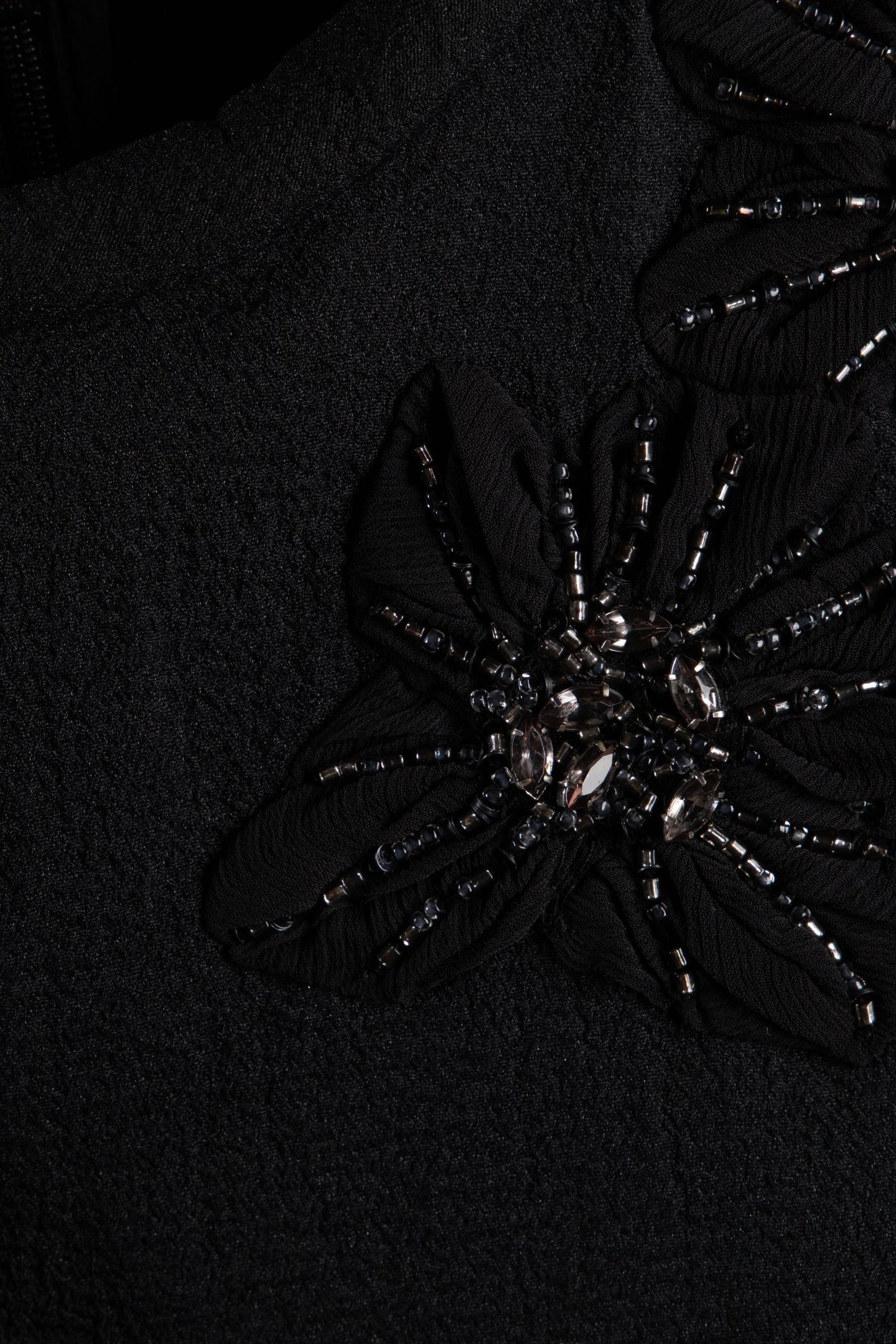 PA CAITLYN EMB TOP BLACK 4