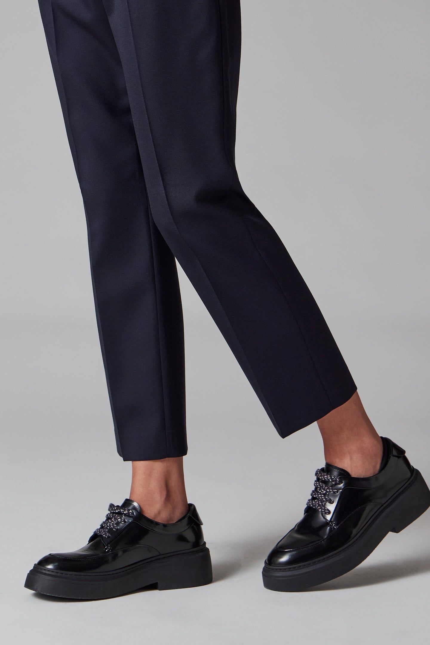 WOMENS TROUSERS VERY DARK NAVY 7