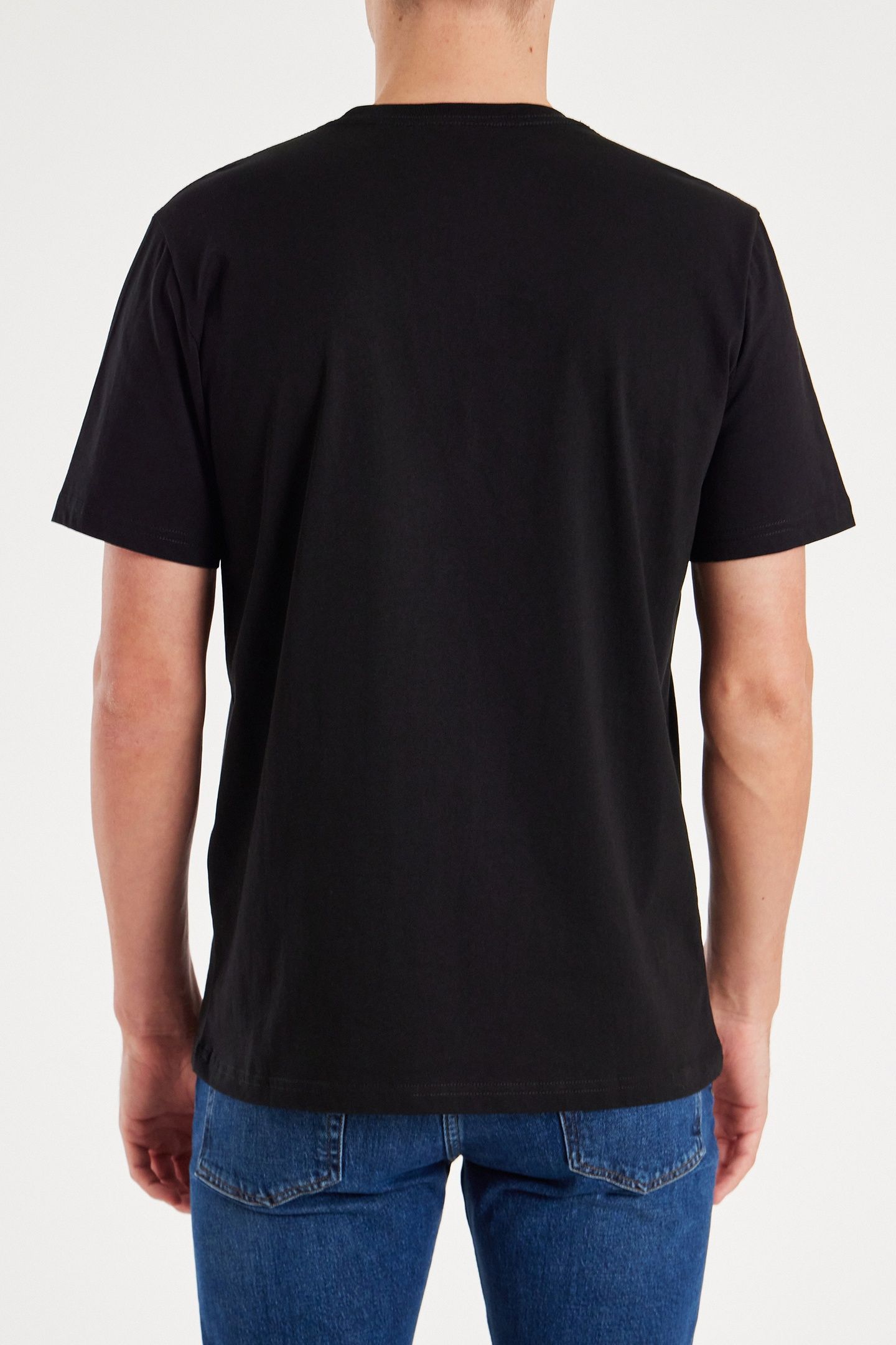 MENS REG FIT T SHIRT BADGES BLACK 2