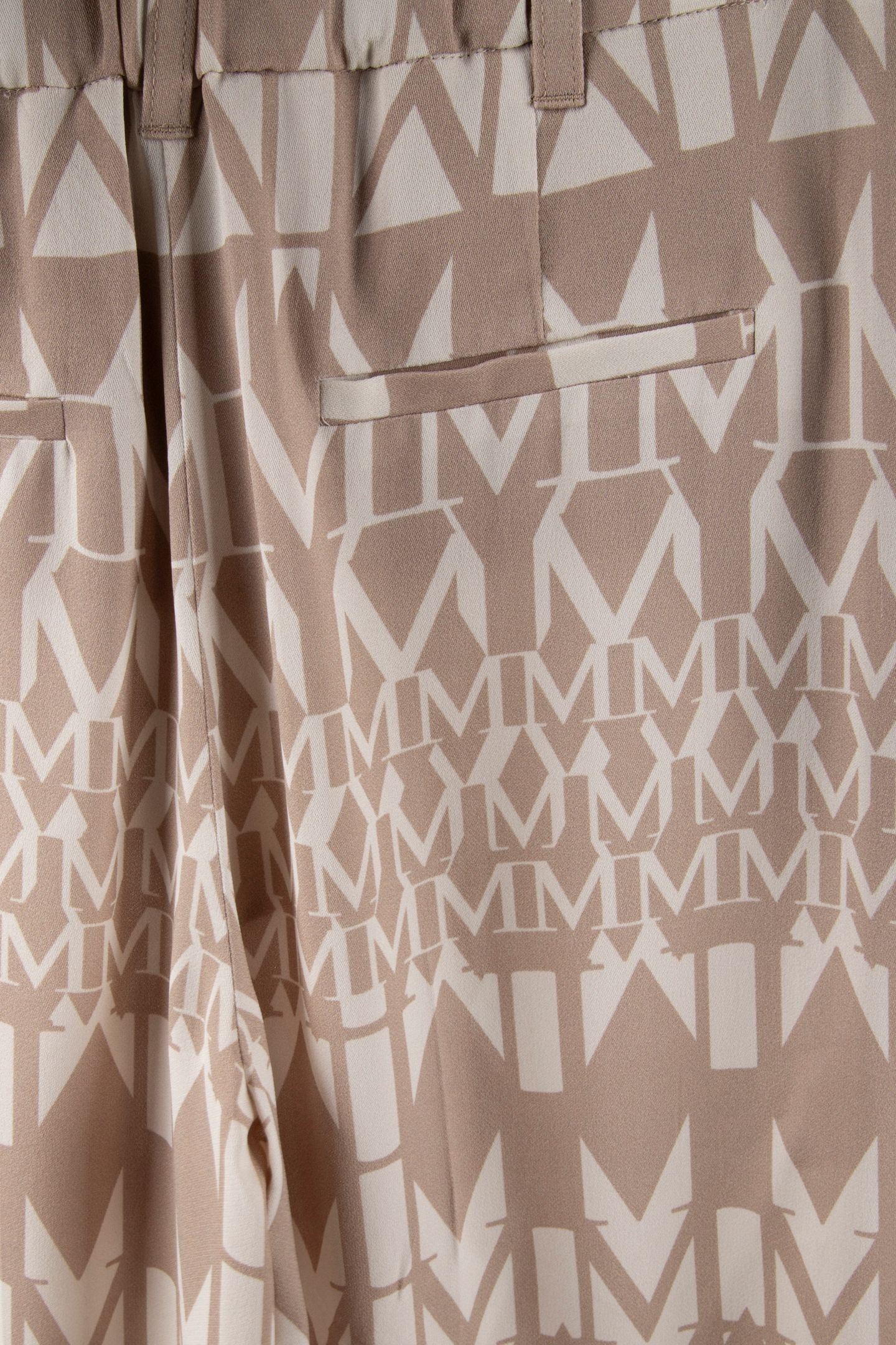 BRITNEY STRAIGHT PAN GEOMETRIC MONOGRAM B 5