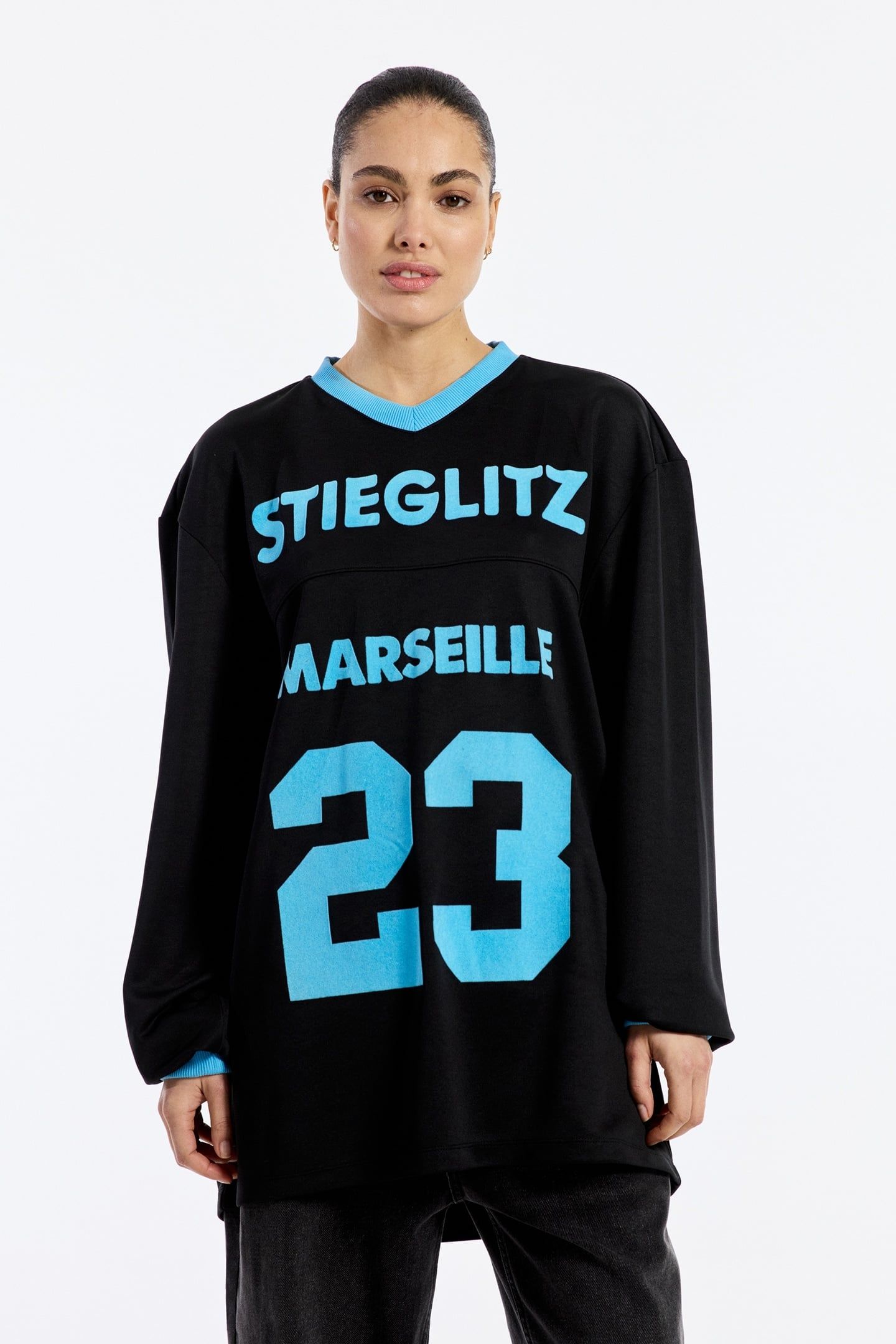 LEA SKATE LONGSLEEVE BLACK 2