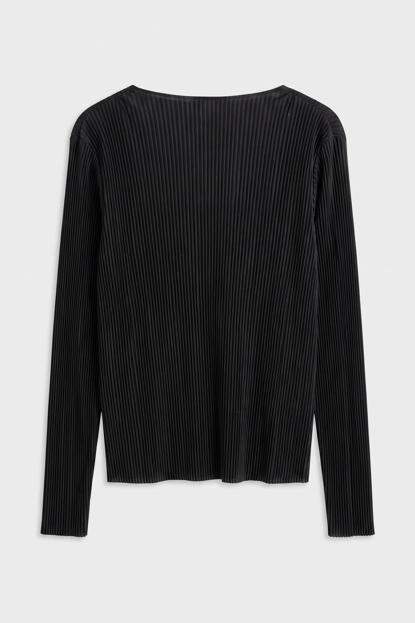 ST PETER PLEATED TOP BLACK 3