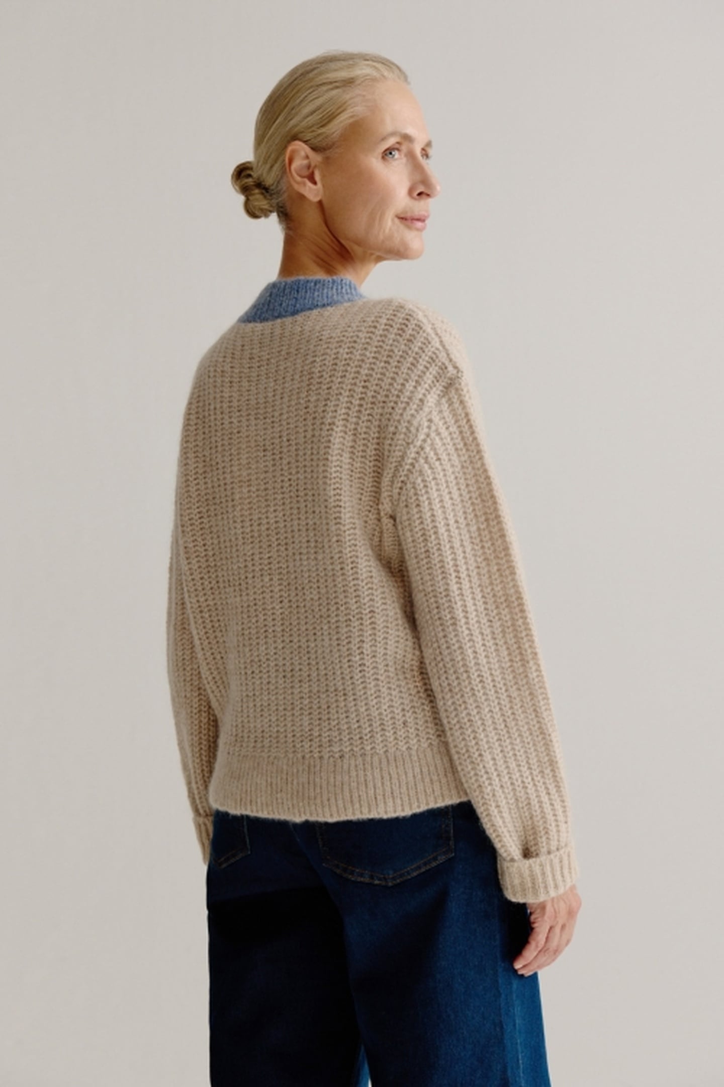LOUWKE SWEATER SAND 3