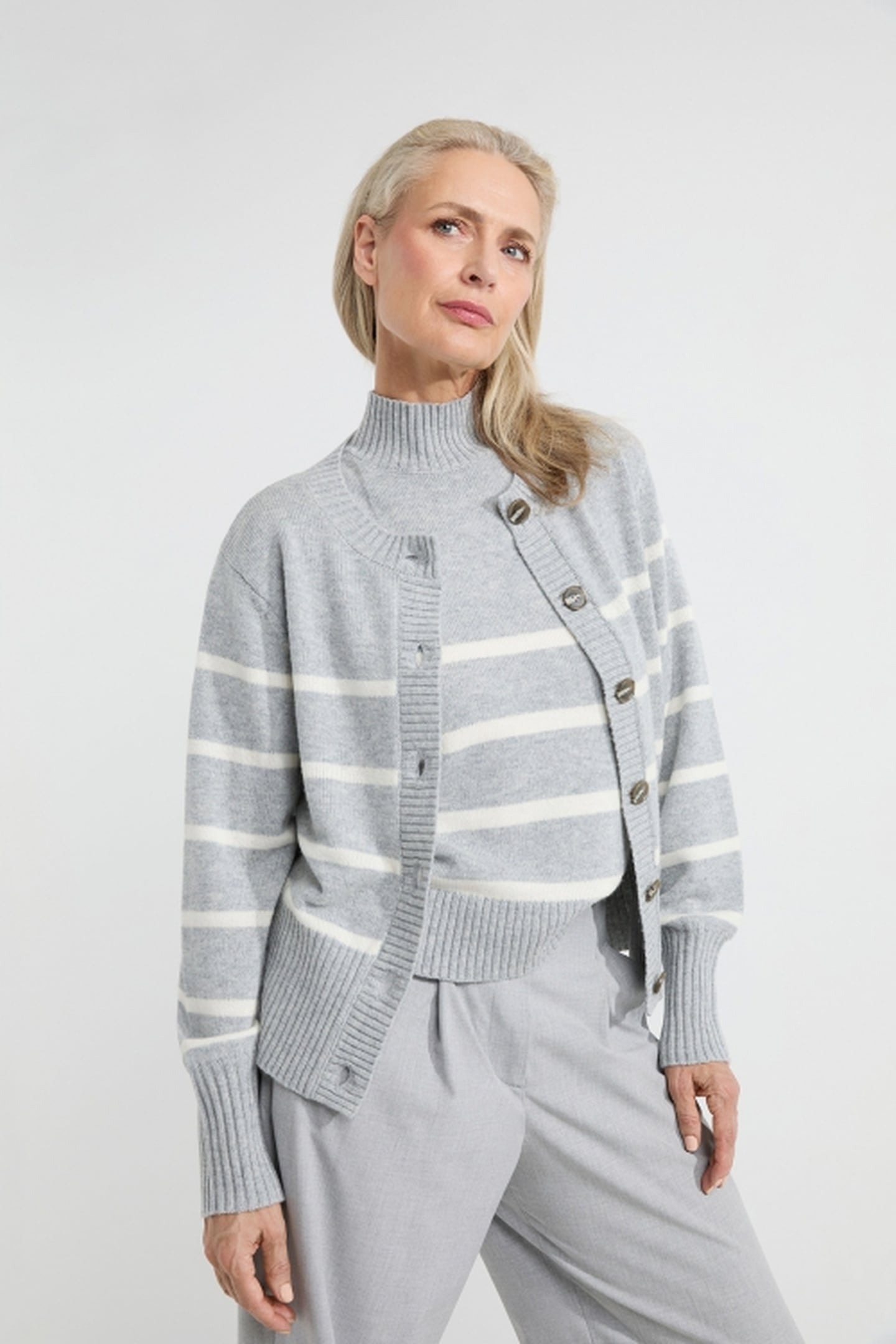 ANJA CARDIGAN GREY STRIPE 2