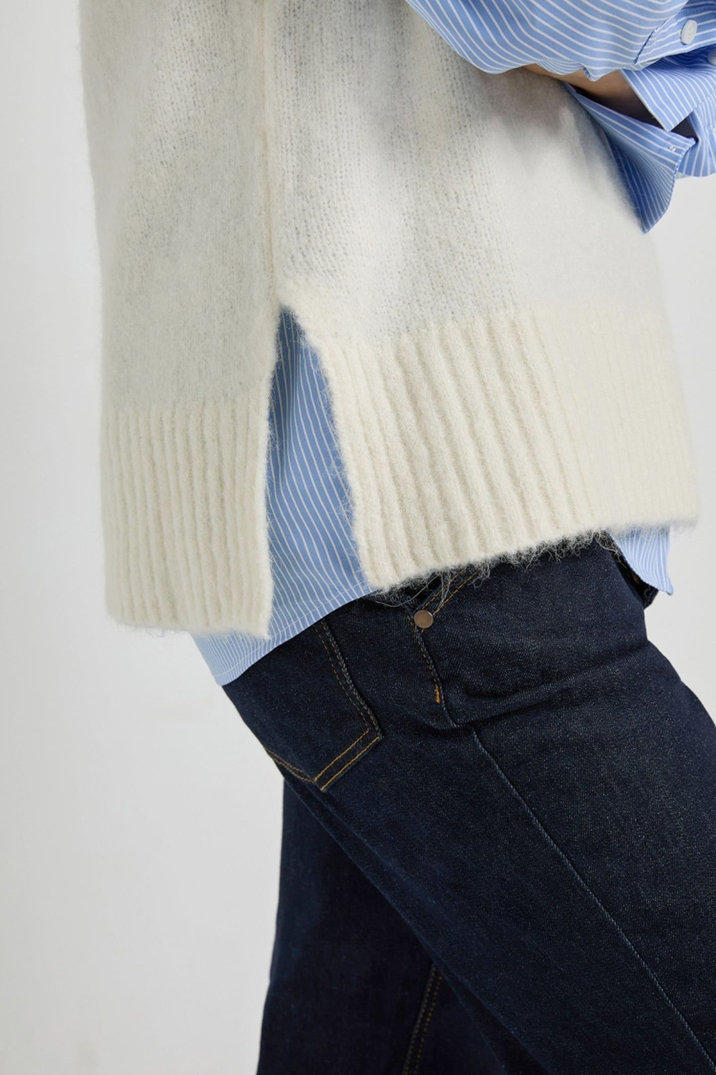 ALEXANDRA SWEATER OFF WHITE 5