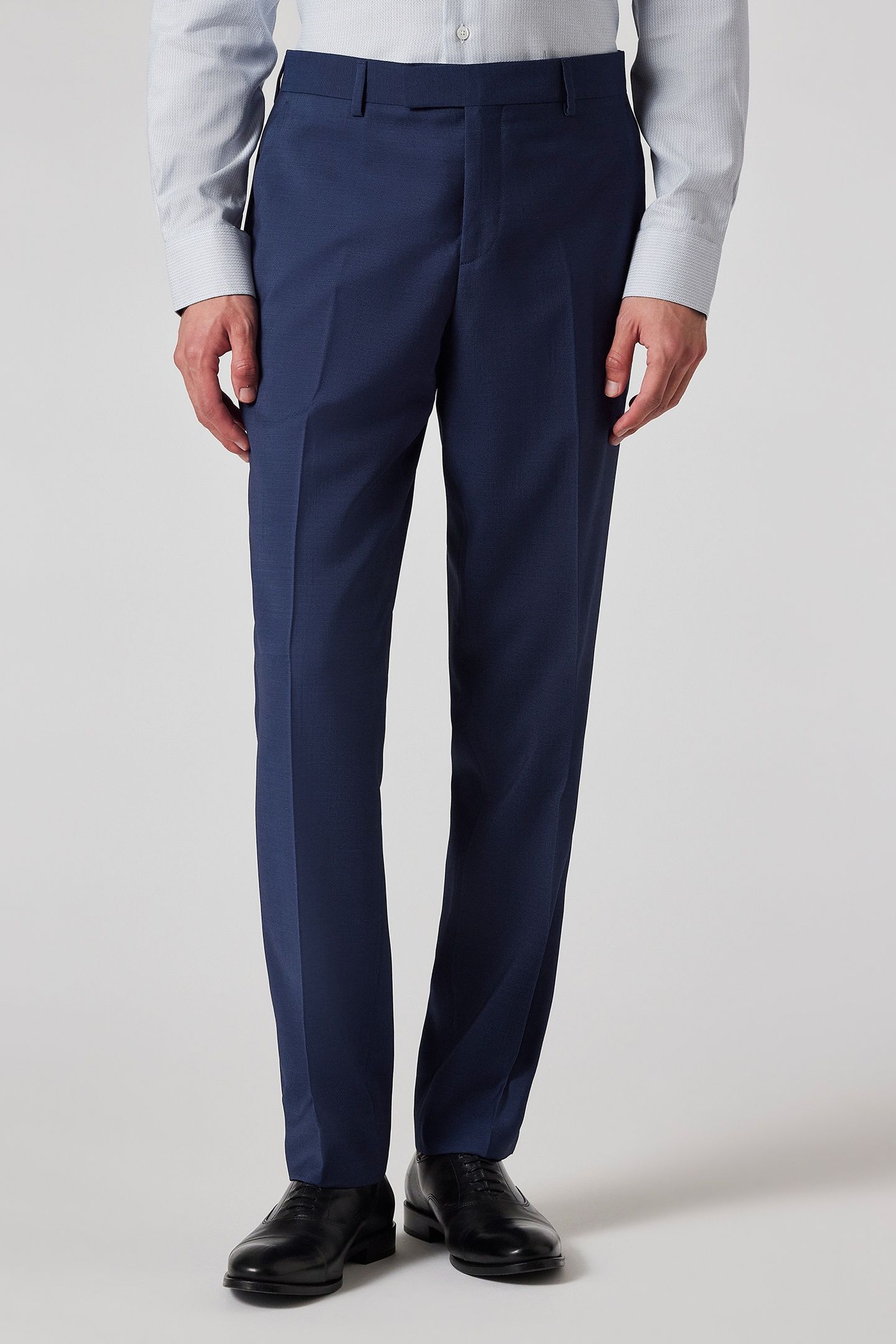 MENS 2 BUTTON SUIT NAVY 4