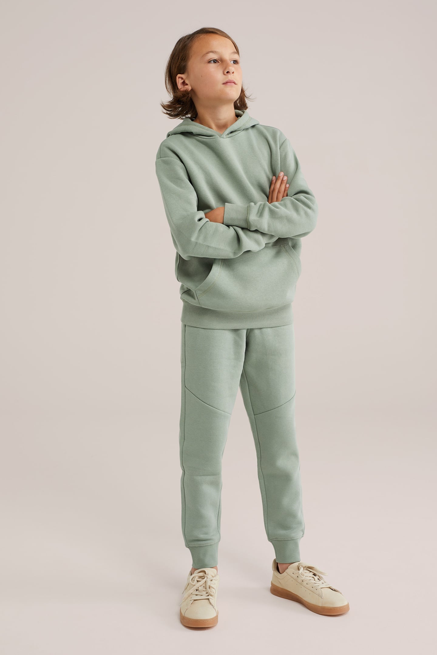 SWEATER LIGHT GREEN 1