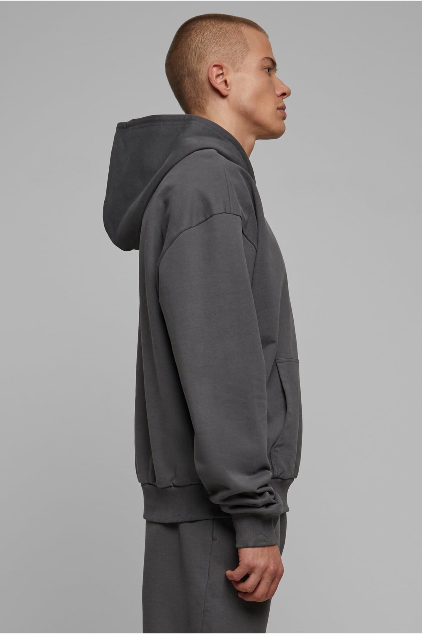 ULTRA HEAVY HOODY MAGNET 6