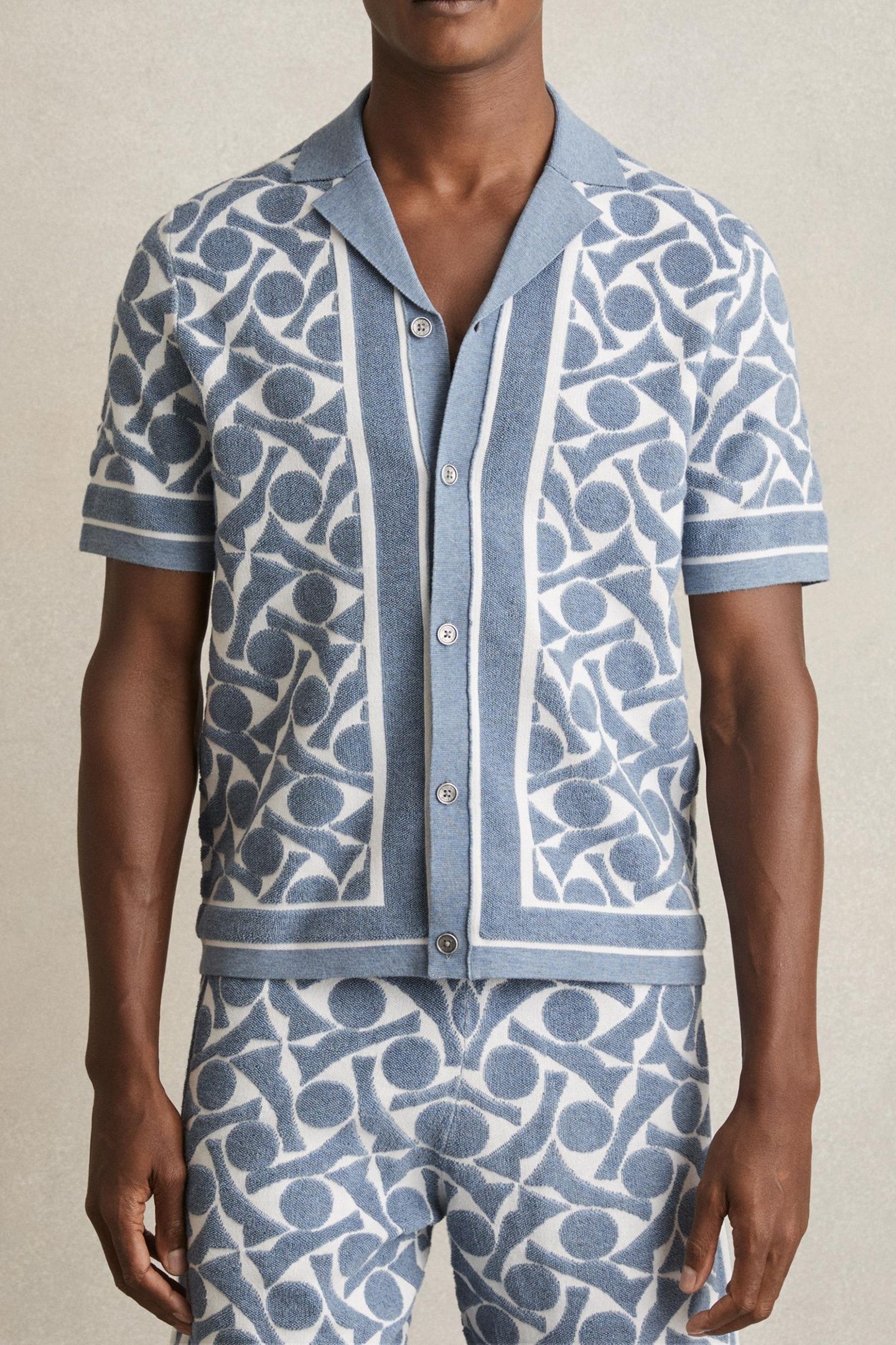 SS CUBAN BUTTON THORUGH GEO TOWELLING SHIRT SOFT BLUE/WHITE 1