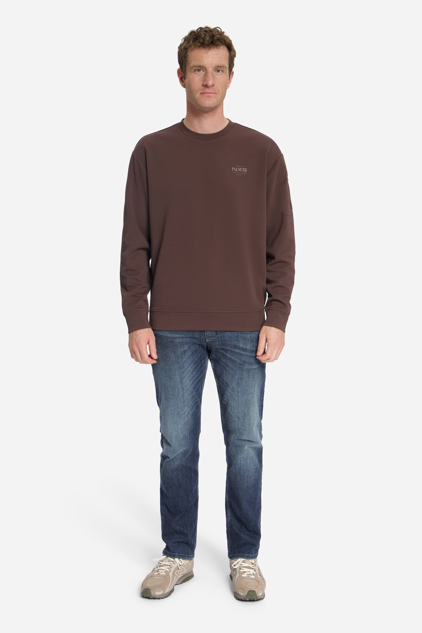 SWEATER CREWNECK DARK BROWN 3