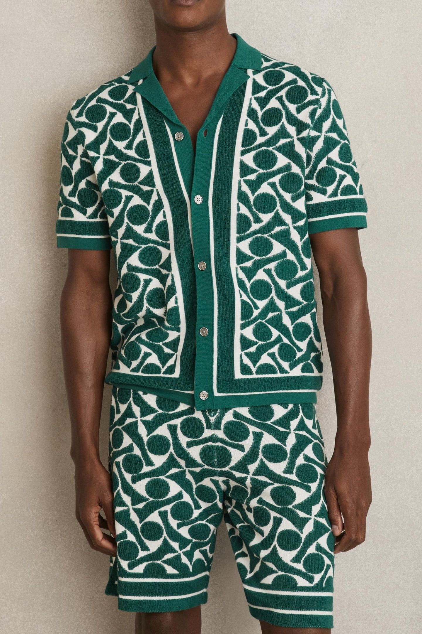SS CUBAN BUTTON THORUGH GEO TOWELLING SHIRT GREEN/WHITE 1