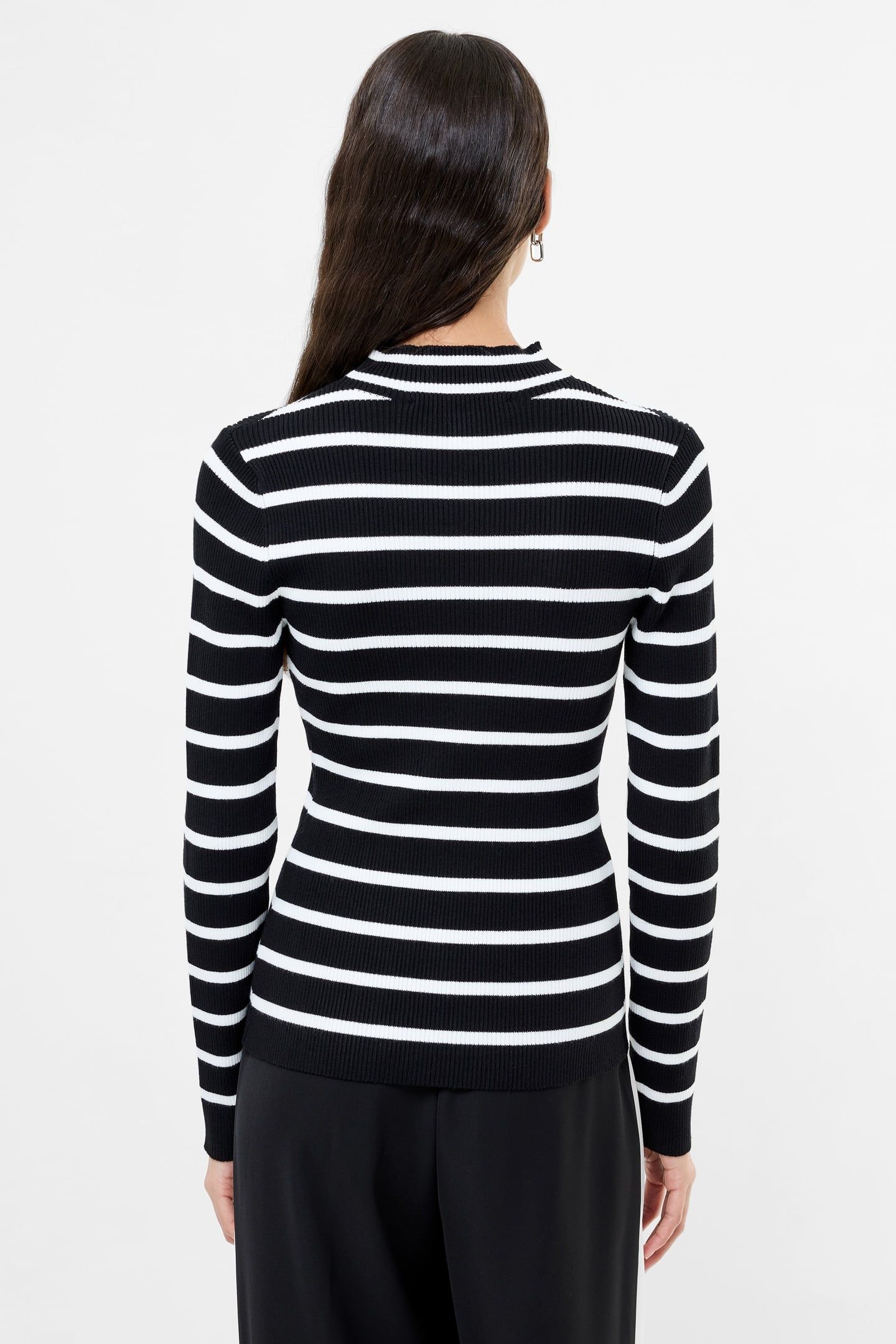 MELROSE LS HEART CUT OUT JUMPE BLACK/PORCELAIN CREA 3