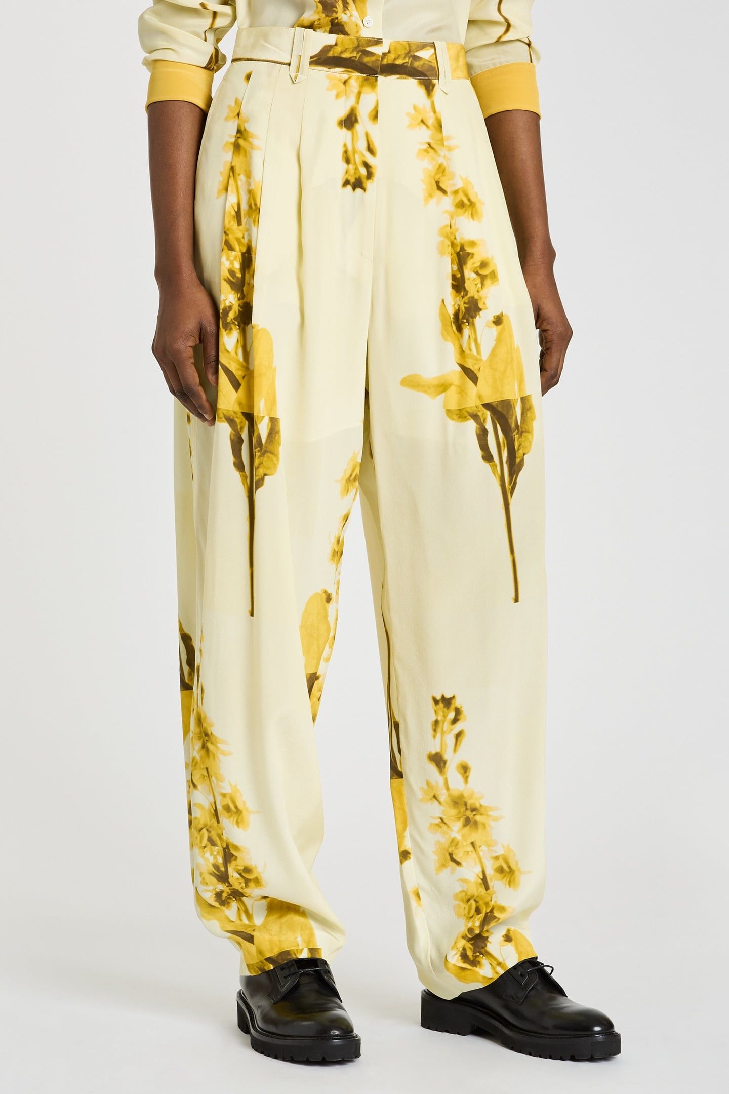 WOMENS TROUSERS YELLOW 1