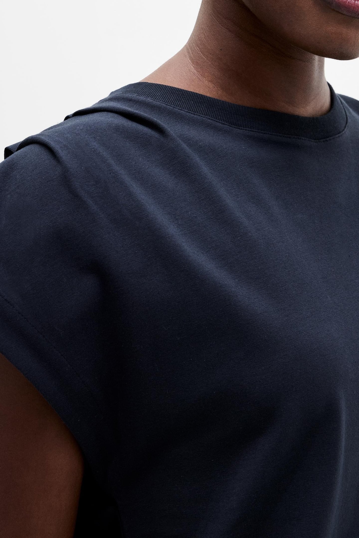 RALLIE PLEATED SHOULDER TEE NAVY NAVY 4