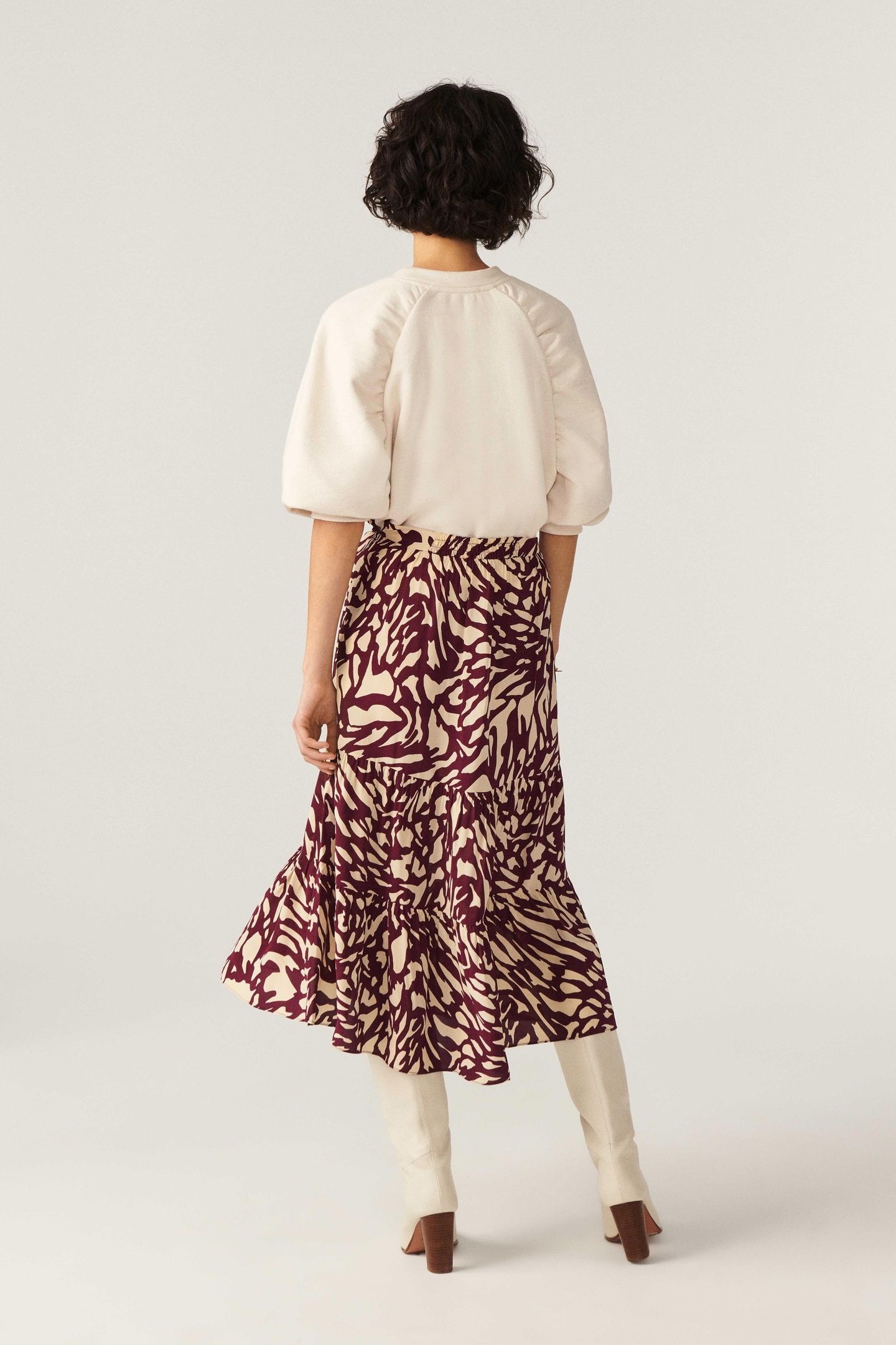 MID-LENGTH SKIRT BORDEAUX 2