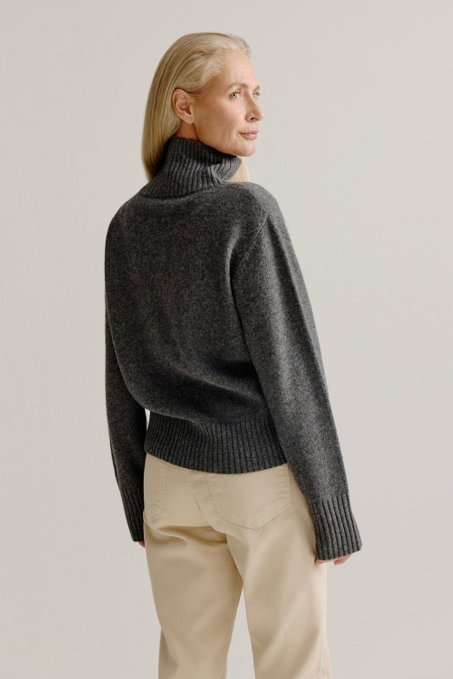 LENA SWEATER ANTHRACITE 3