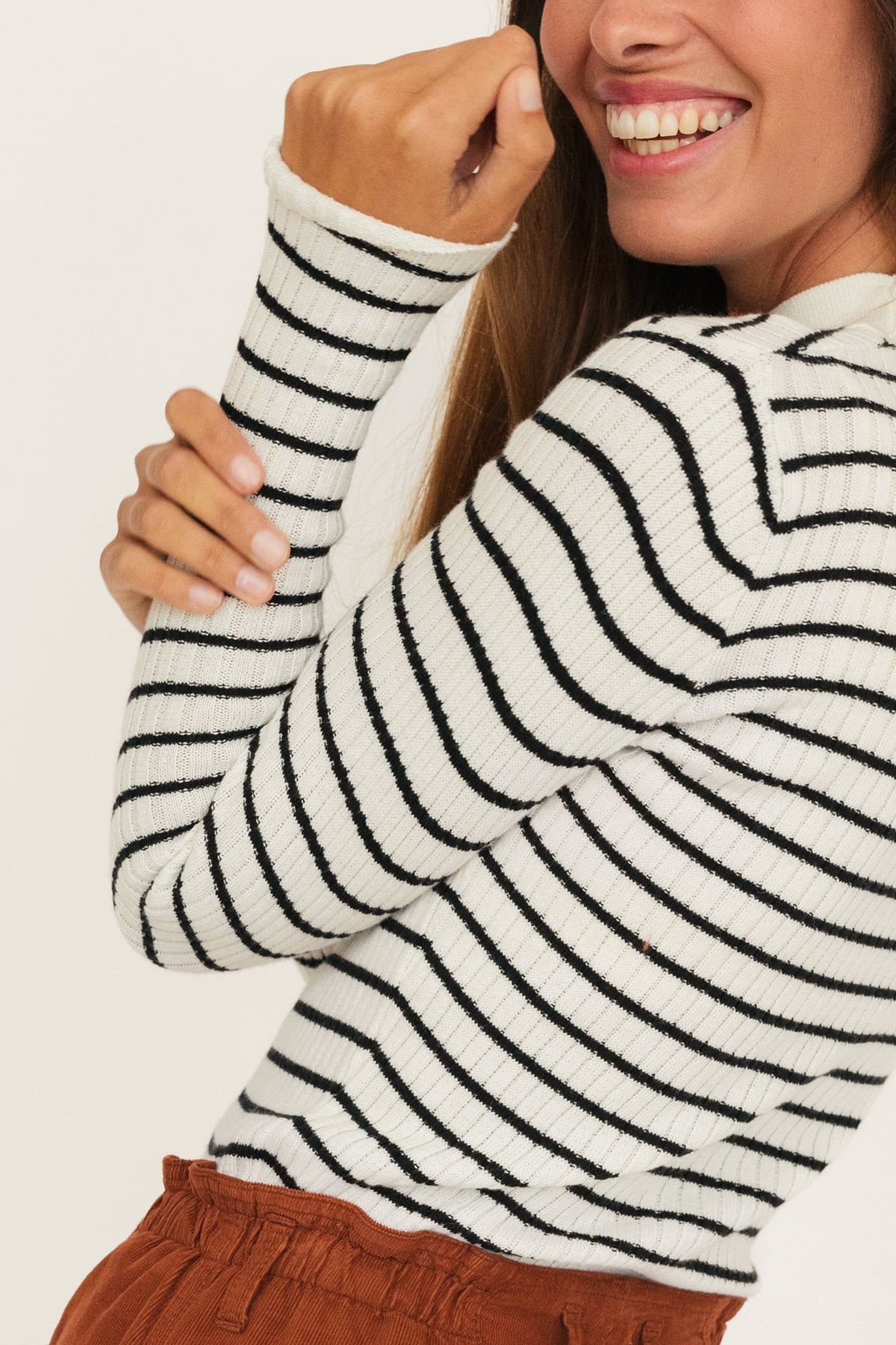 SINHO KNIT BLACK/ECRU 5