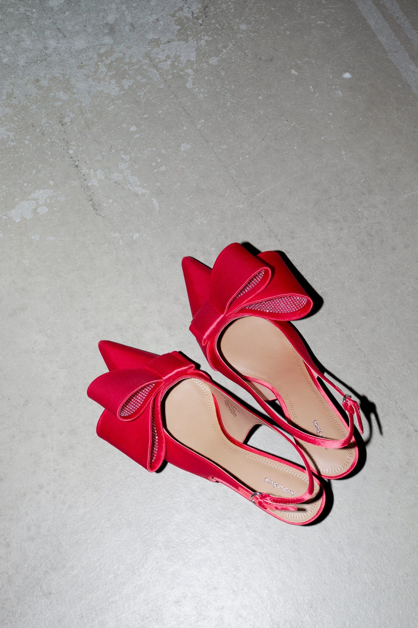 CRISTEL KITTEN HEEL RED 4
